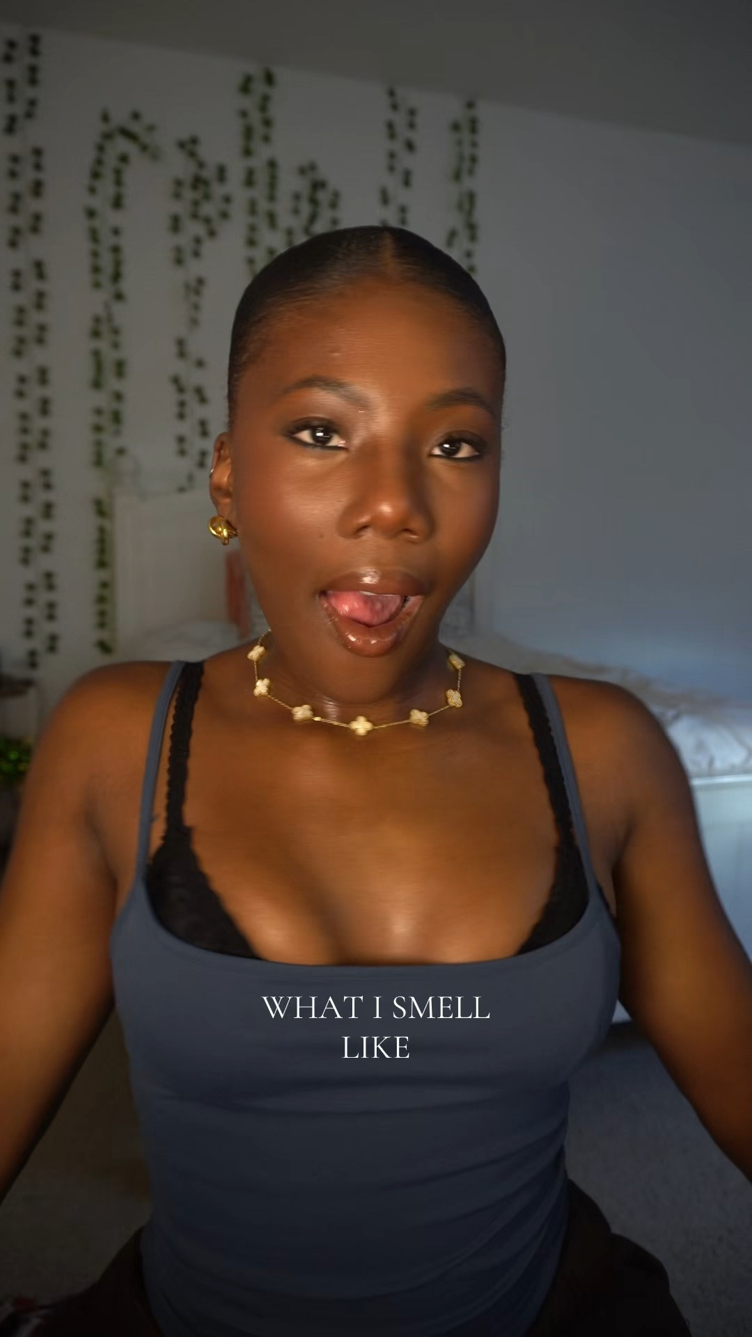 what i smell like! been loving this combo lately! linked everything in my Itk #eos #toryburchsublime
#GiftedByToryBurch #ZfluencexToryBurch
#lifeofnatsa #whatismelllike 38s ago
less
Comments will appear

#LTKgrwm #LTKGiftGuide #LTKBeauty