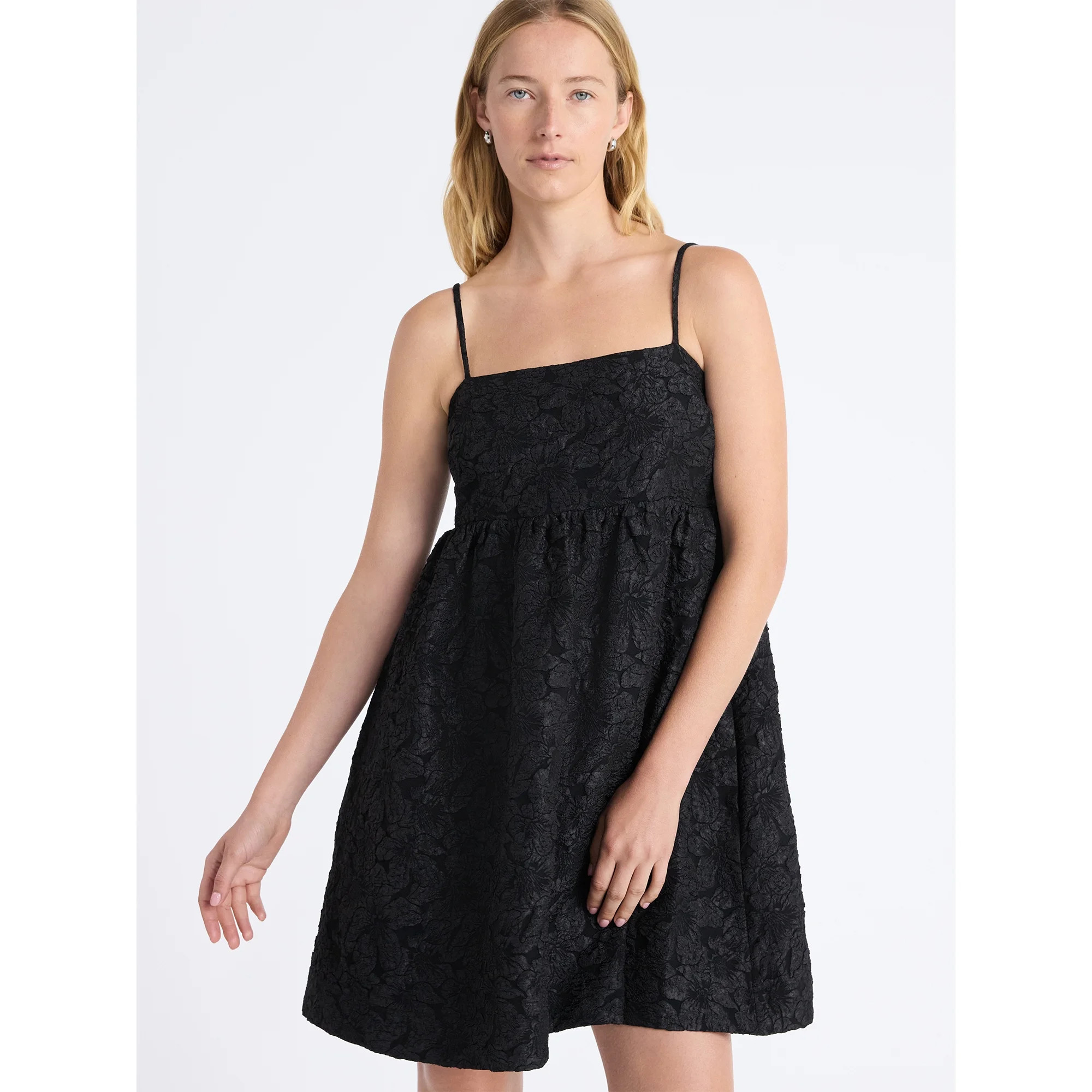 Free Assembly Women's and Women's Plus Sleeveless Lace Babydoll Dress with Pockets, Size XS-4X | Walmart (US)