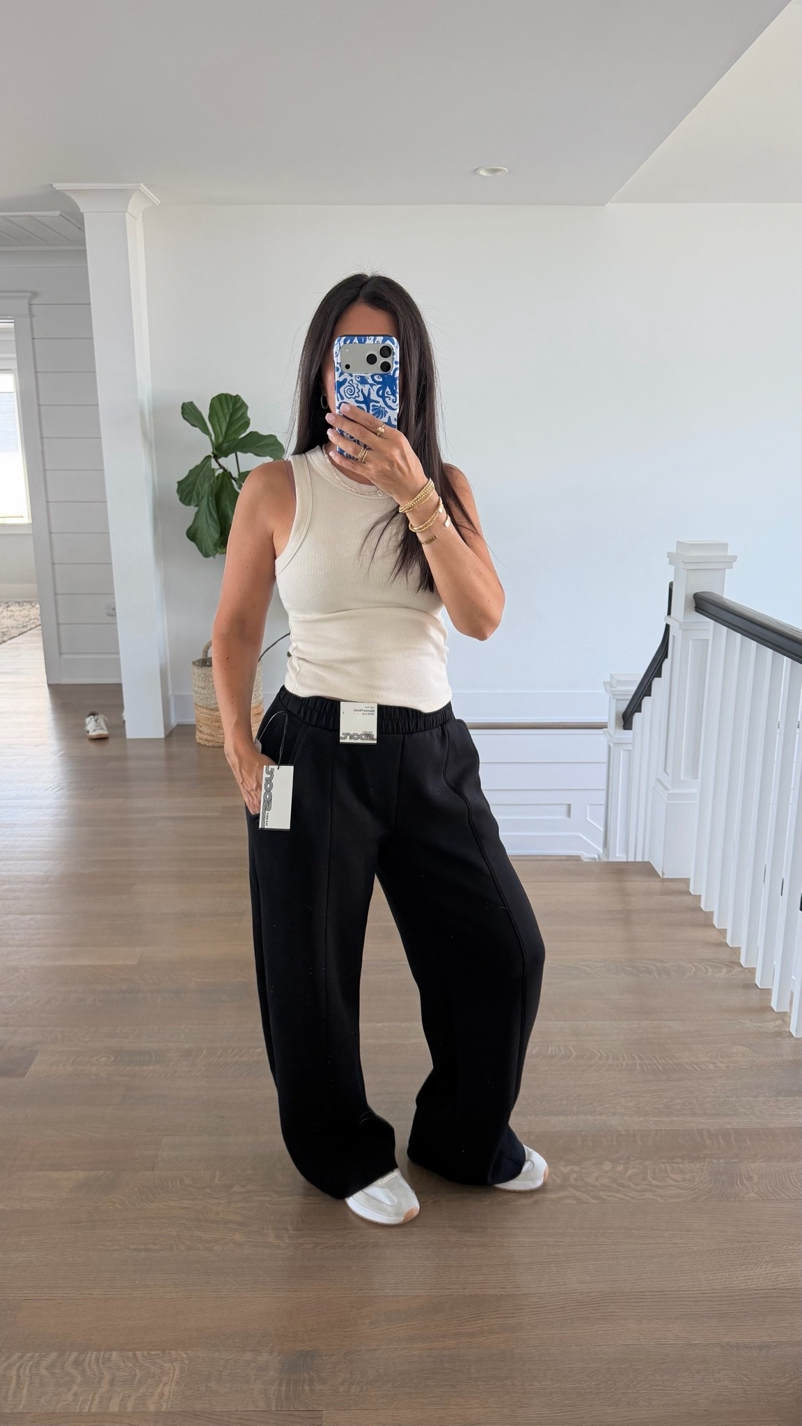 Comfy Travel Pants for an overnight flight from Old Navy (the run big) I’m usually medium, I bought size small. On sale!

#LTKActive #LTKSaleAlert #LTKTravel