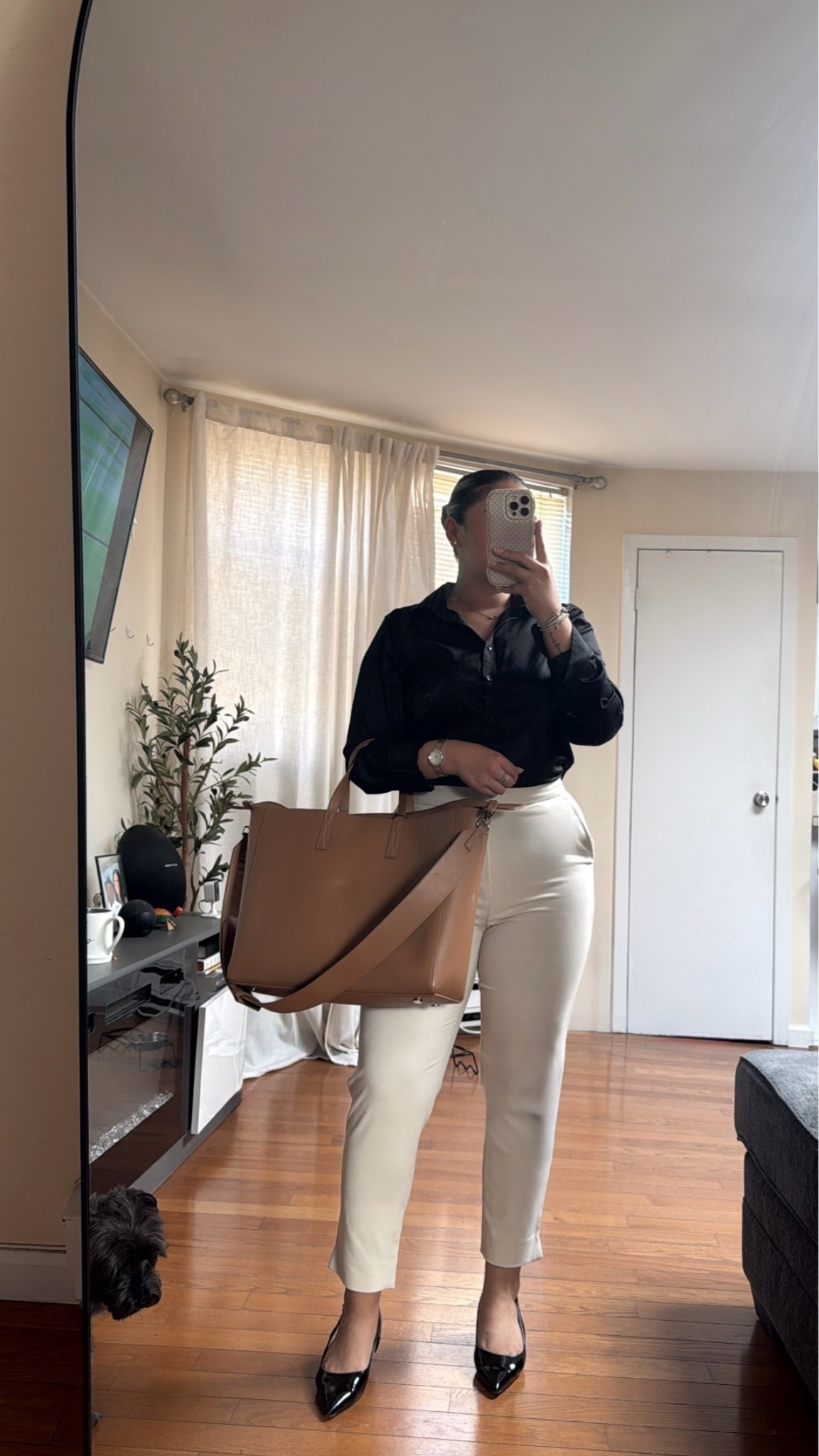 Happy Tuesday ft my new work bag 💼

#LTKgrwm #LTKootd #LTKWorkwear