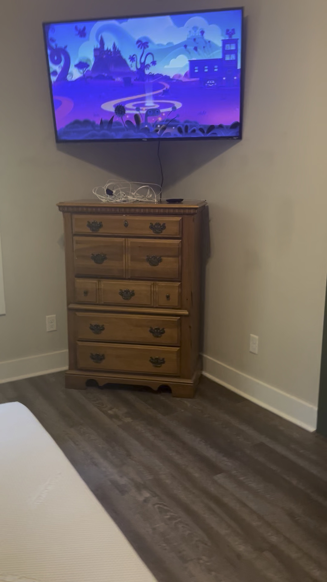 LTK only post 😅 sneak peek I videoed for my mom. 

#LTKHome