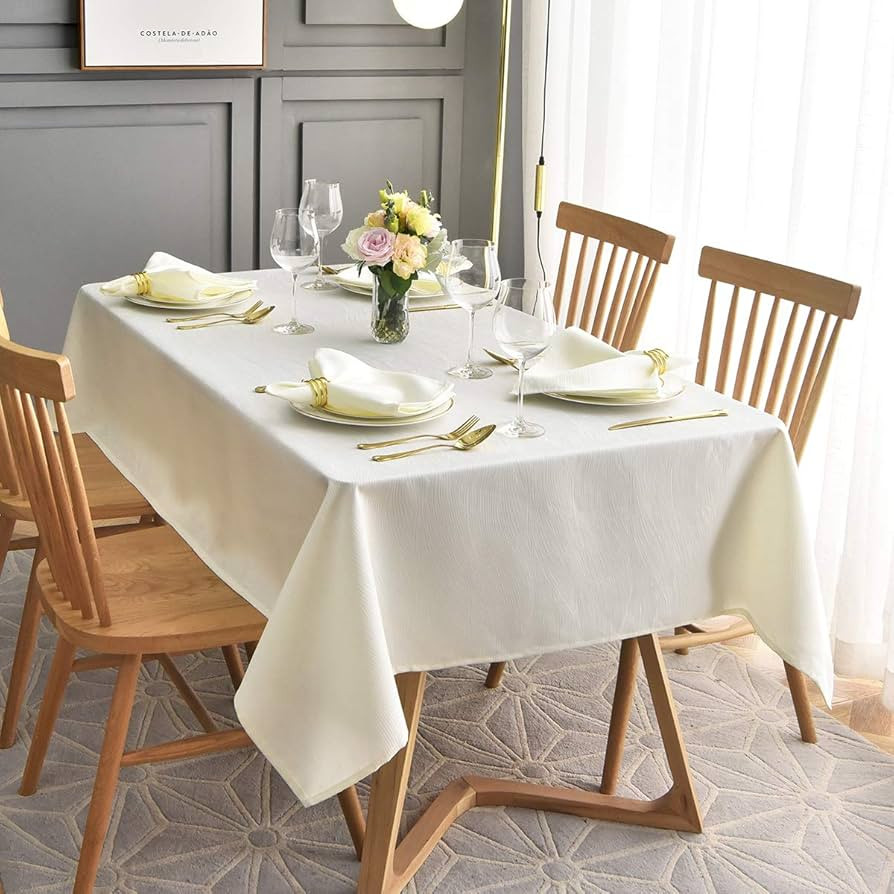 maxmill Jacquard Cloth Napkin 20 x 20 Inch Swirl Pattern Solid Washable Polyester Dinner Napkins ... | Amazon (US)