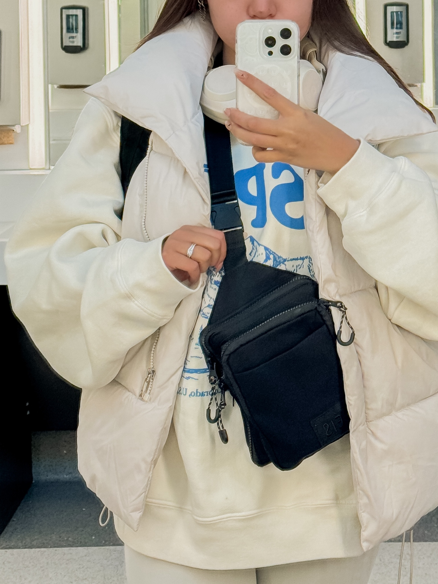 airport outfit | winter travel outfit | winter casual outfit | travel essentials | neutral airport outfit ✈️

#LTKstyletip #LTKtravel #LTKSeasonal