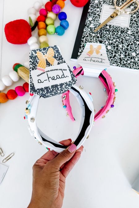 I am obsessed with this teacher gift!! So simple but soooo stinking cute!! Linked the tags and the headbands for you here!!



#LTKGiftGuide #LTKstyletip #LTKkids