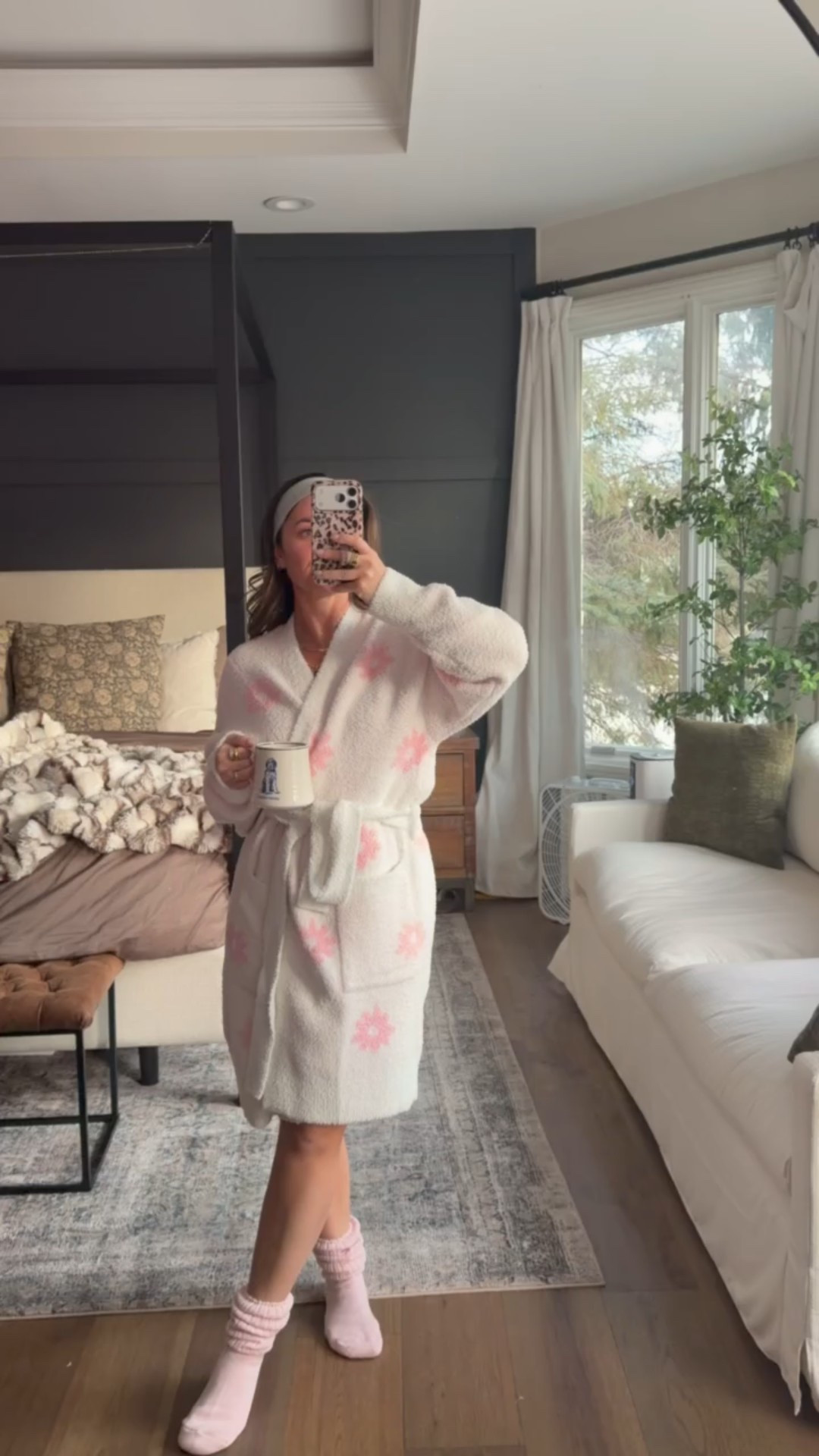 The only robe you need this spring! Feels like an actual cloud and the flowers are so cute ☁️🌸

#LTKgrwm #LTKdayinmylife #LTKmorningroutine