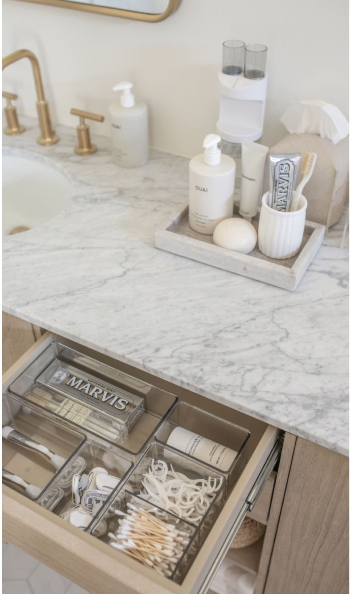 bathroom organization
