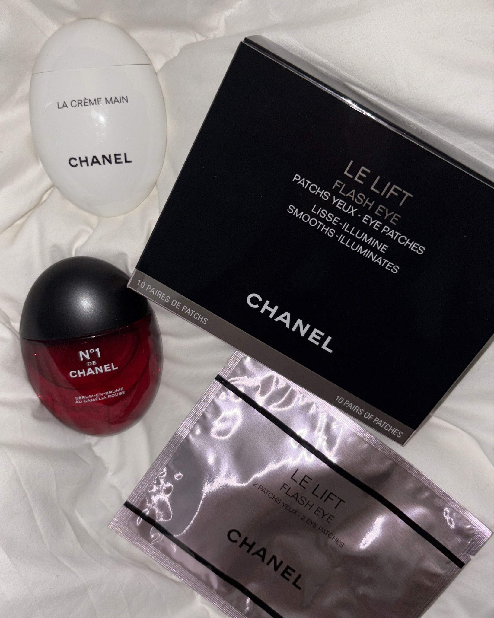 Chanel Beauty 🖤

#LTKTravel #LTKGiftGuide #LTKBeauty