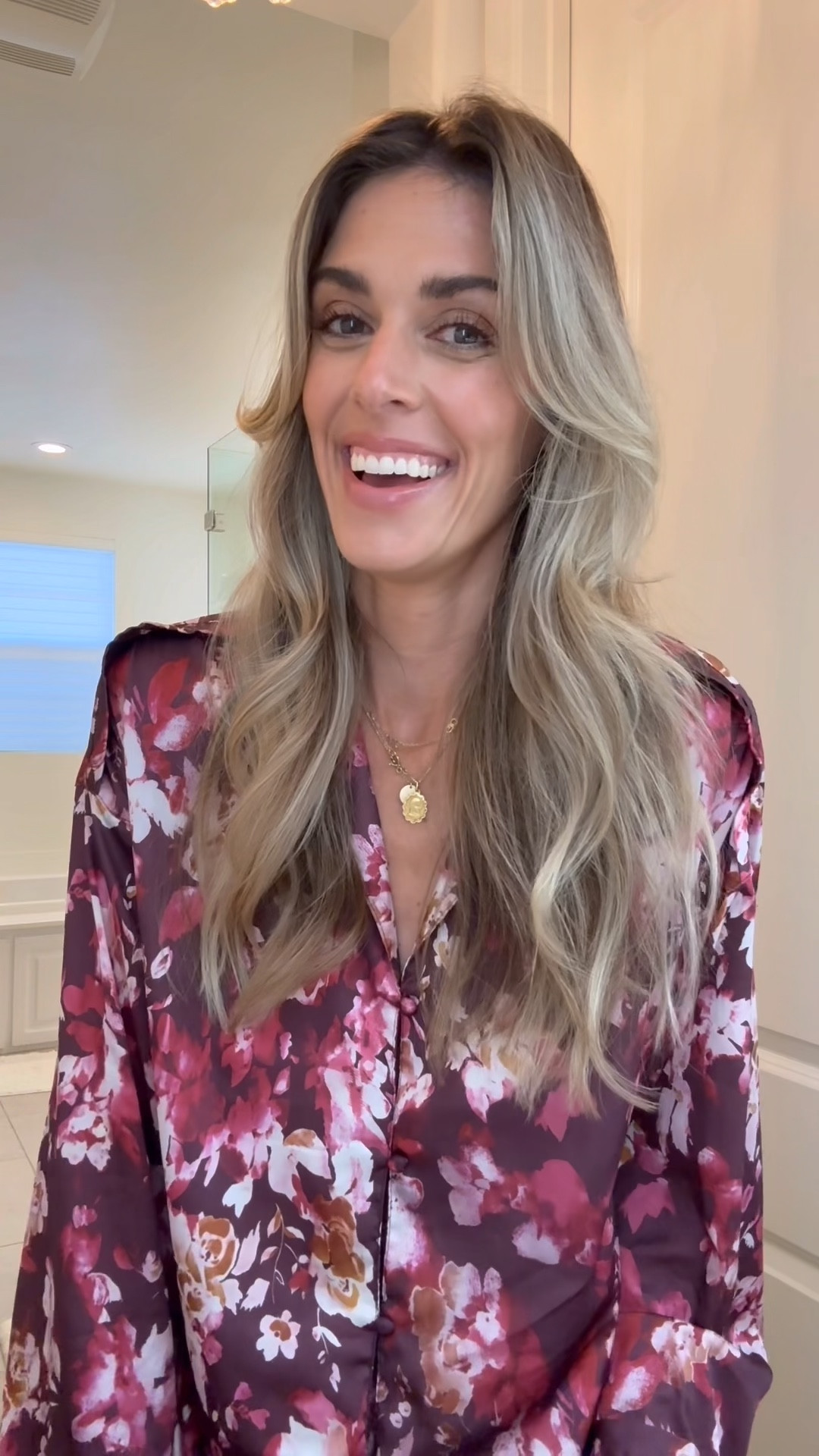 GRWM everyday makeup 💄  
My hair and makeup had to be quick and easy as a busy mom of 3, these are some of my faves products, most which are currently on sale! 

Mom makeup, everyday makeup, easy makeup, beauty, makeup tutorial, natural makeup, Tarte, Sephora, Iconic London, summer makeup, spring makeup, fall makeup 

#LTKSaleAlert #LTKBeauty #LTKWatchNow