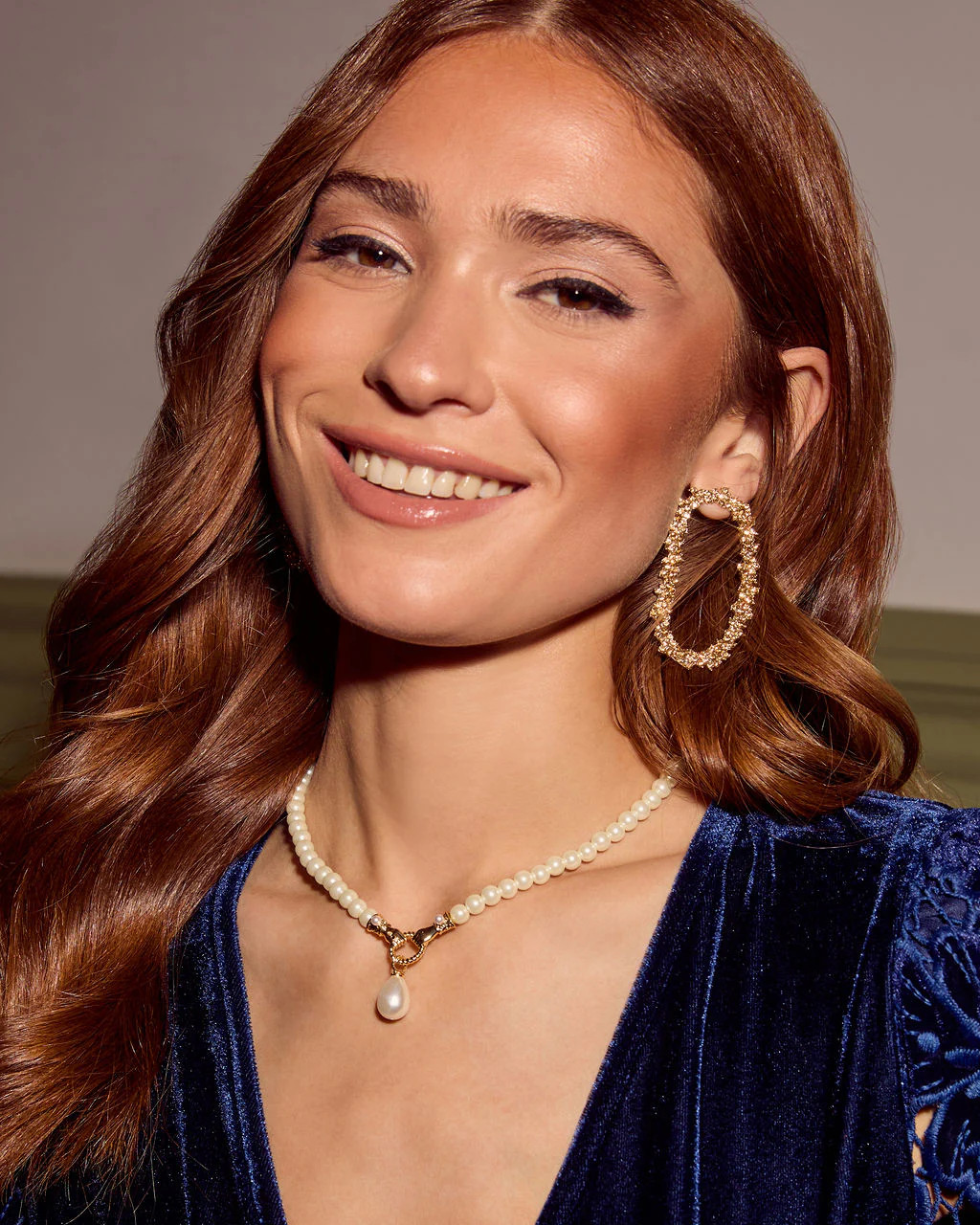 Bernice Pearl Pendant Necklace | VICI