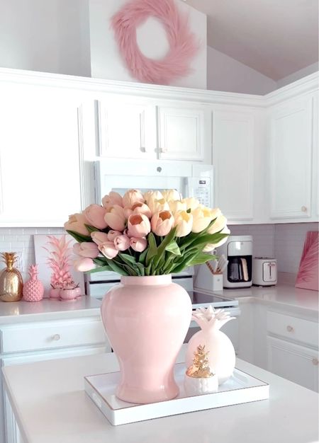 Pink and white kitchen ideas 

Gingerjar, pineapple, wall art, wreath



#LTKhome #LTKfindsunder50 #LTKSeasonal