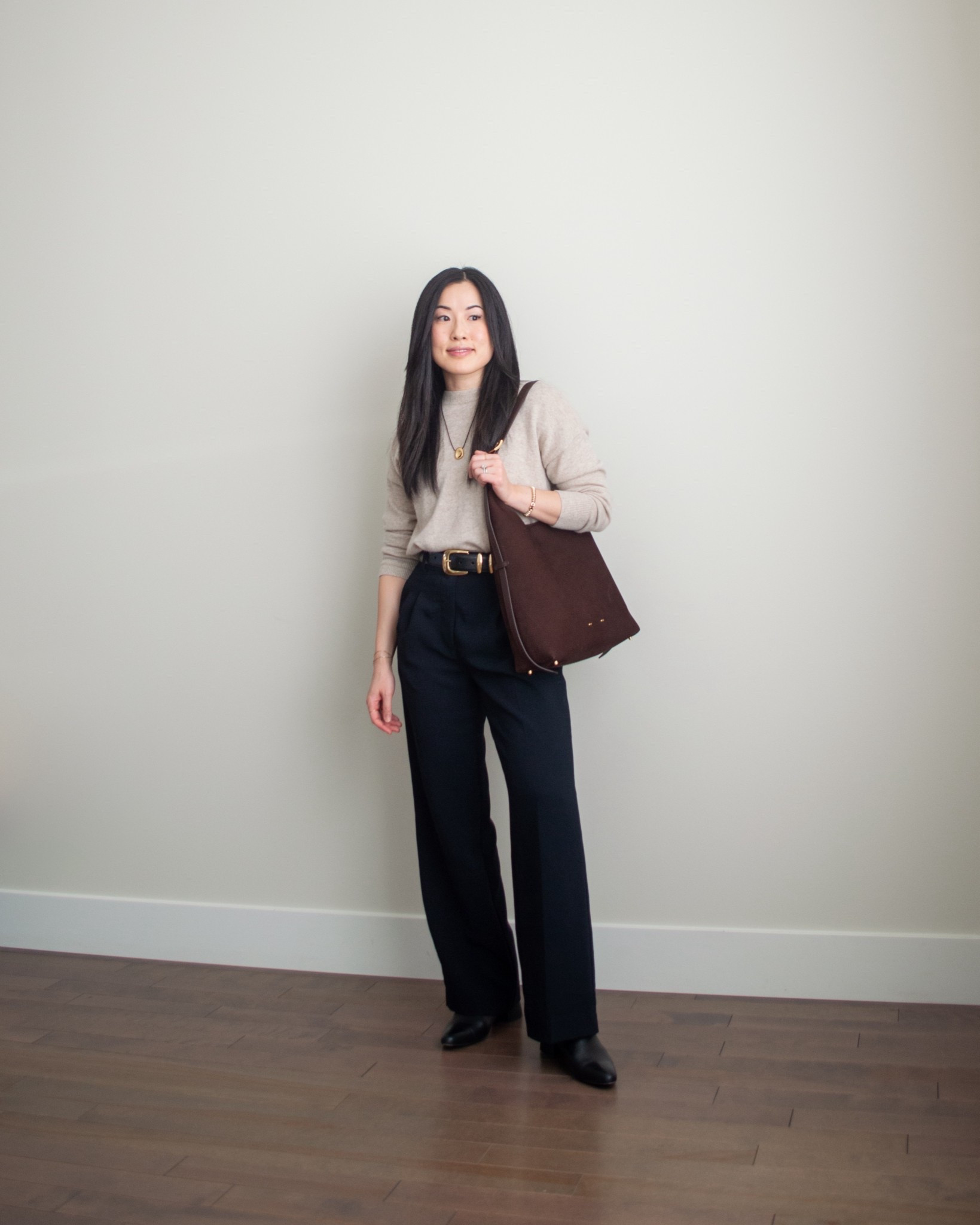 Invest in quality pieces/materials so you’ll never have to worry about a boring outfit 🩷 

Wearing Aritzia pants size 2, Aritzia belt size XS. Unavailable to link Madewell sweater (linked similar), The Curated Coat, Beckett Simonon boots

#LTKSeasonal #LTKootd #LTKPetite