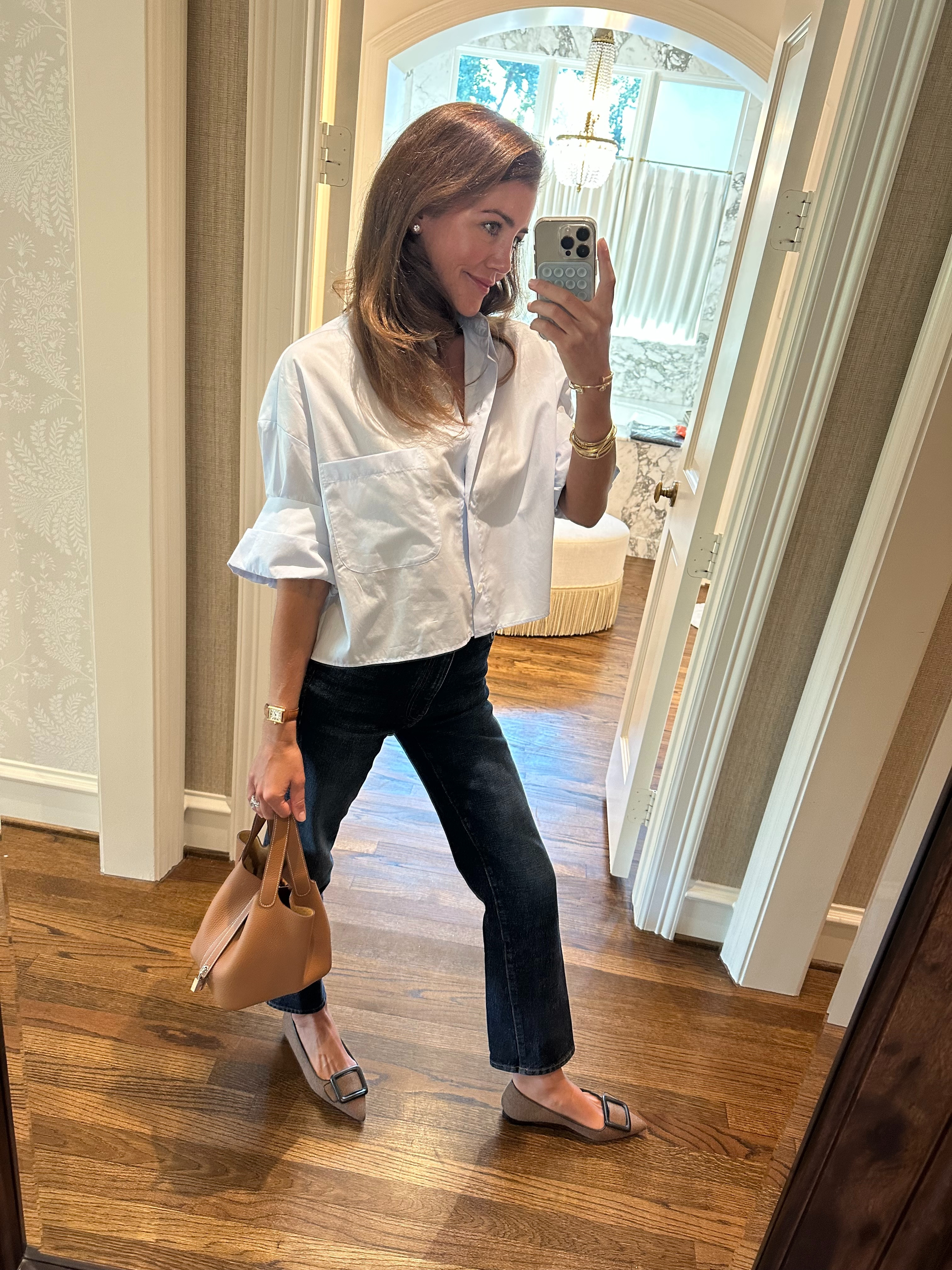 twp top // khaite jeans // manolo blahnik flats // hermes bag 

 