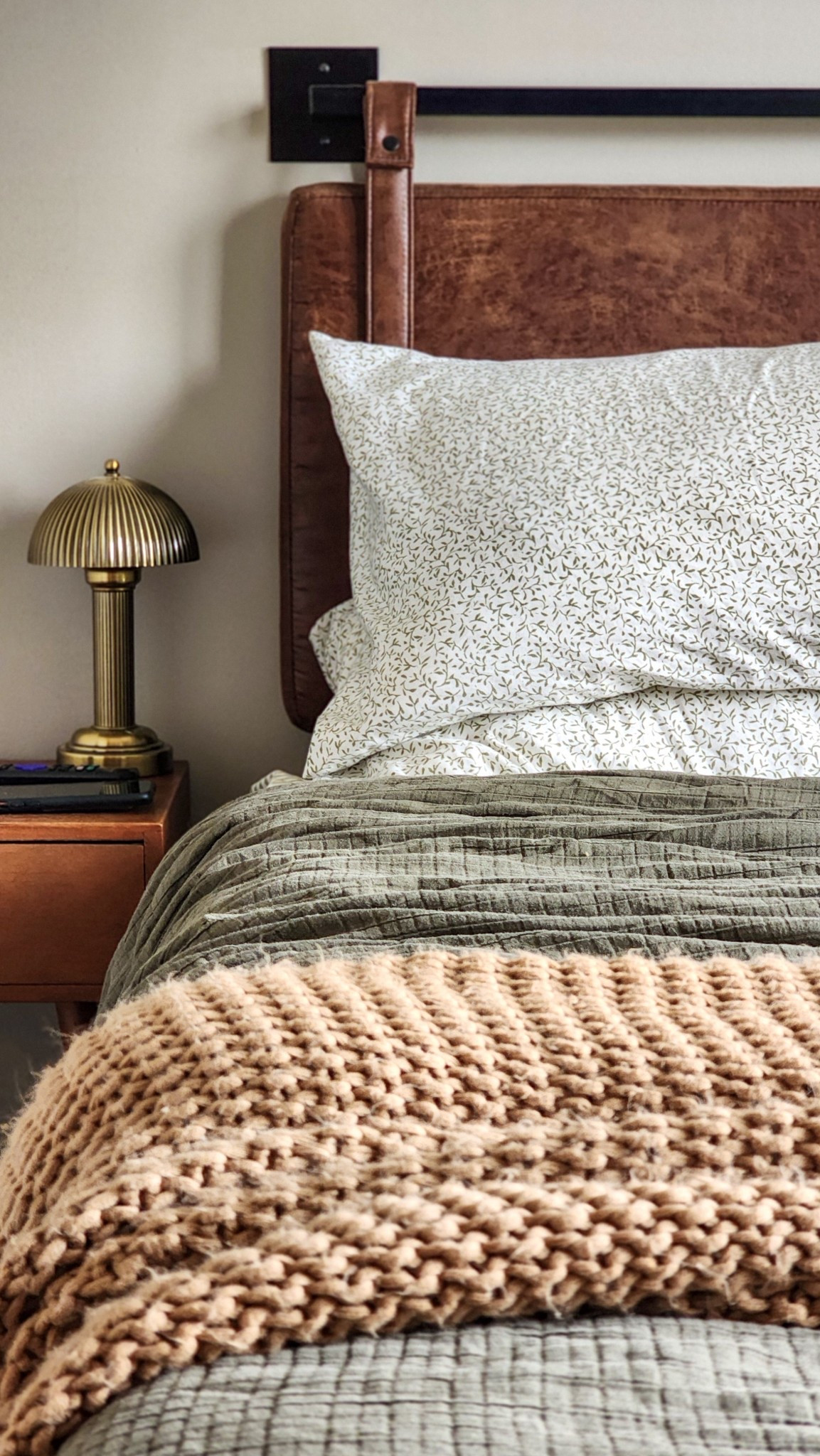 Perfect bedding to transition from winter to spring, but most importantly, comfy and cozy.

#LTKFindsUnder100 #LTKHome #LTKSeasonal