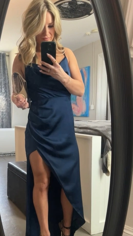 Formal wedding guest dress 🤍

Navy dress / formal dress / long dress / wedding guest / gala 

#LTKbeauty #LTKwedding #LTKstyletip