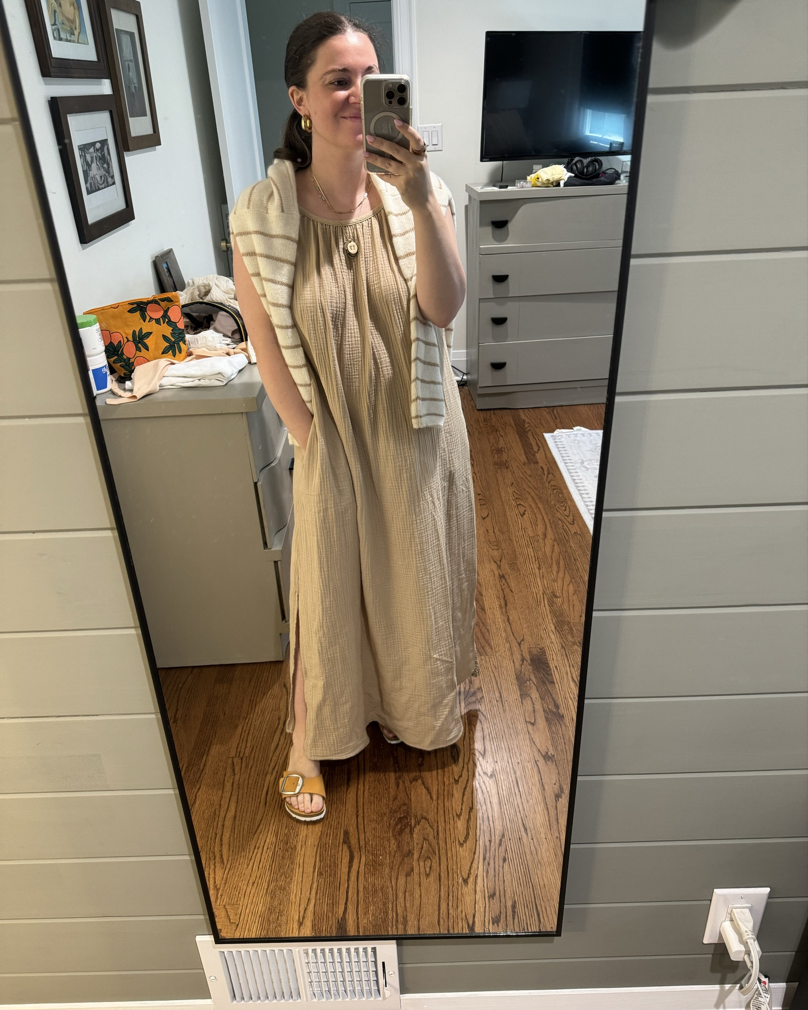 Farmers market outfit 🥕 🍅 this gauzy dress will be on repeat all summer it’s so comfy and breezy. I’m wearing M. This Sezane sweater is my new spring and fall staple so versatile without being boring. I got a L. Shoes run TTS.