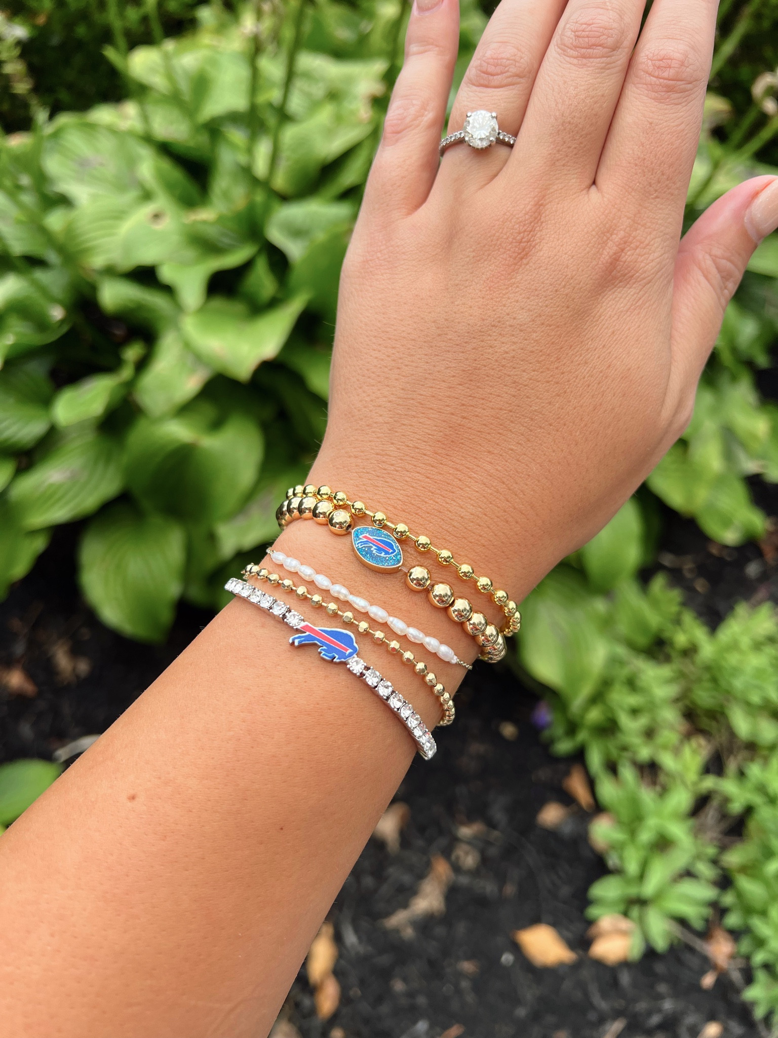 Bauble Bar NFL jewelry. Shop your favorite NFL team! 

#LTKcurves #LTKstyletip #LTKSeasonal