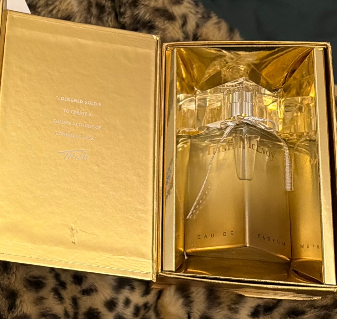 A warm, feminine scent that always gets compliments. Smooth, elegant, and perfect for anyone who loves soft but noticeable fragrances. Such an underrated favorite.

#LTKMidsize #LTKOver40 #LTKBeauty