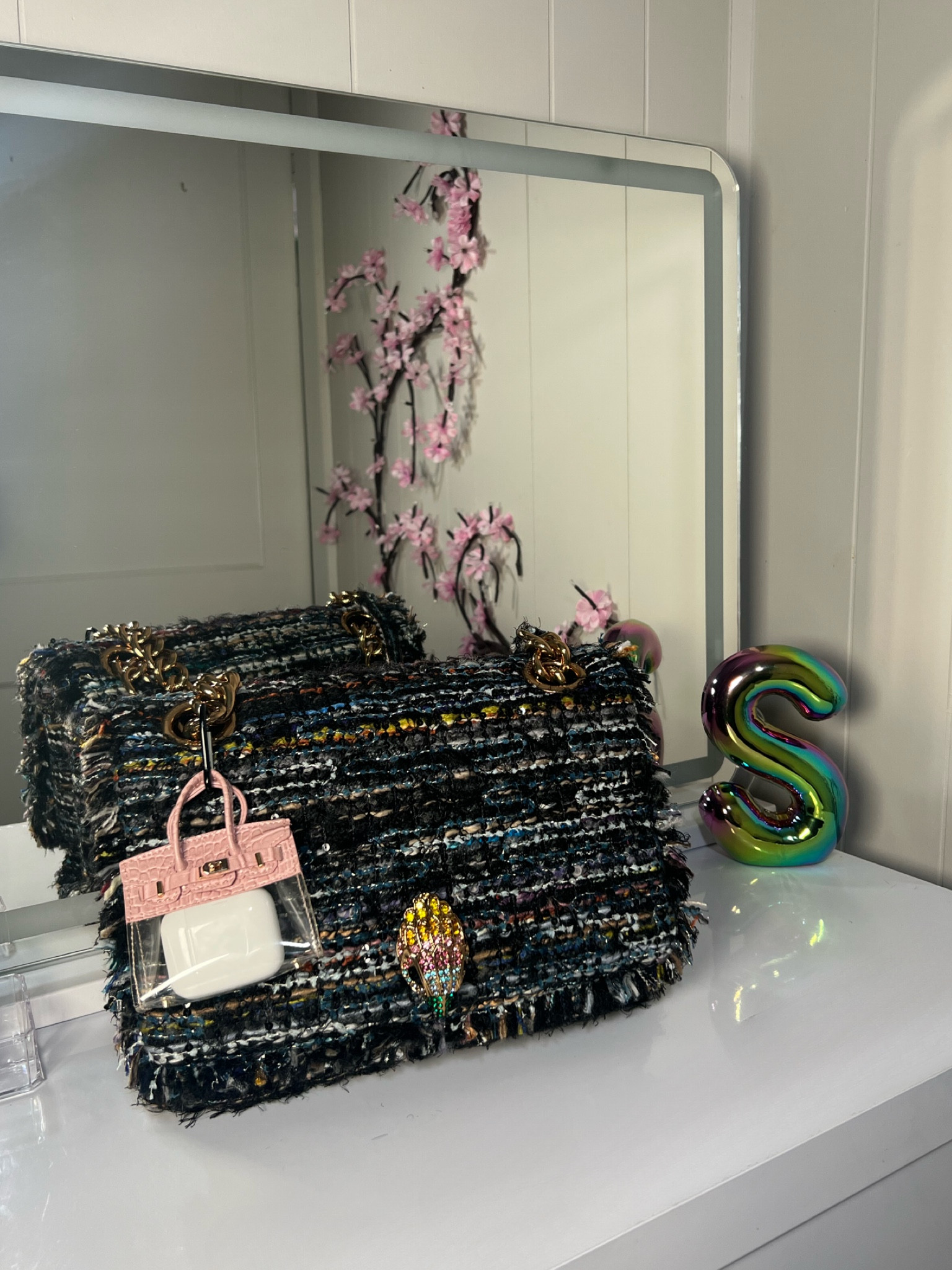 Bag accessories | car key holder | AirPods holder 

#LTKItBag #LTKFindsUnder100