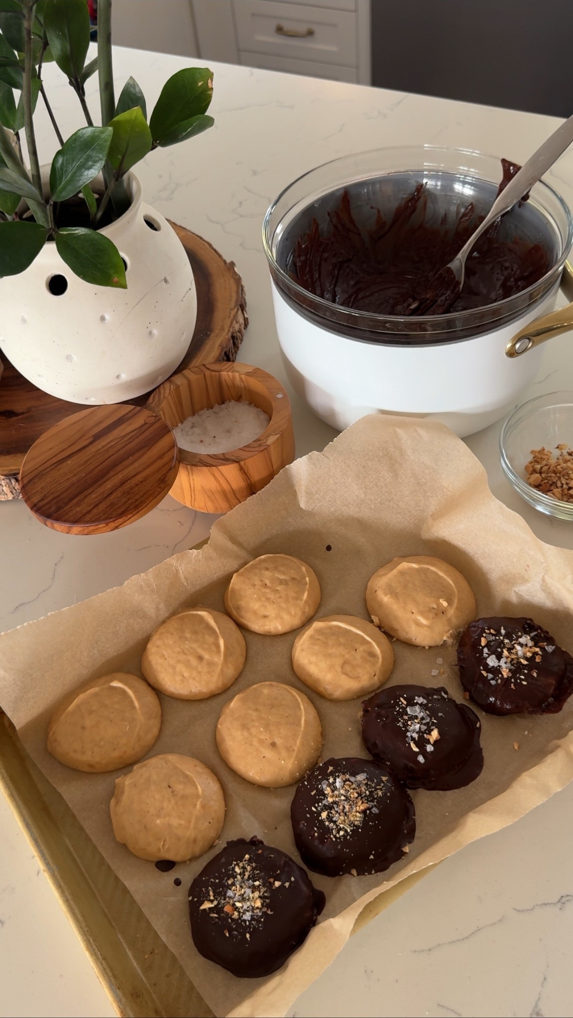 Staples 👩🏼‍🍳 

#LTKFindsUnder100 #LTKHome #LTKSeasonal