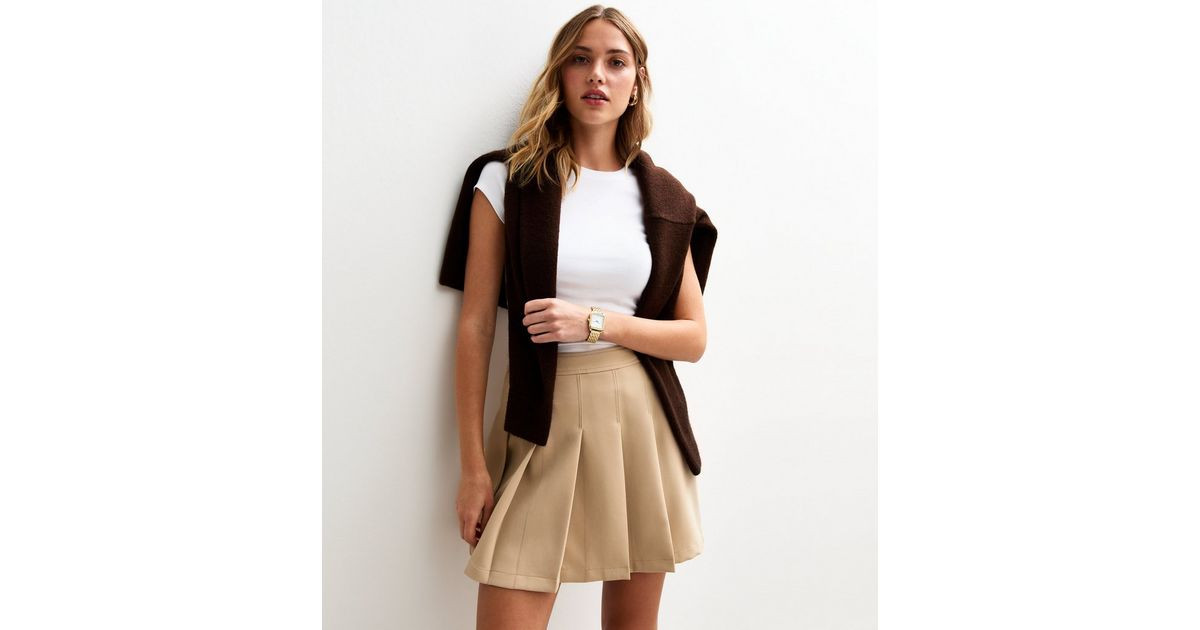 Camel Pleated Mini Skirt | New Look | New Look (UK)