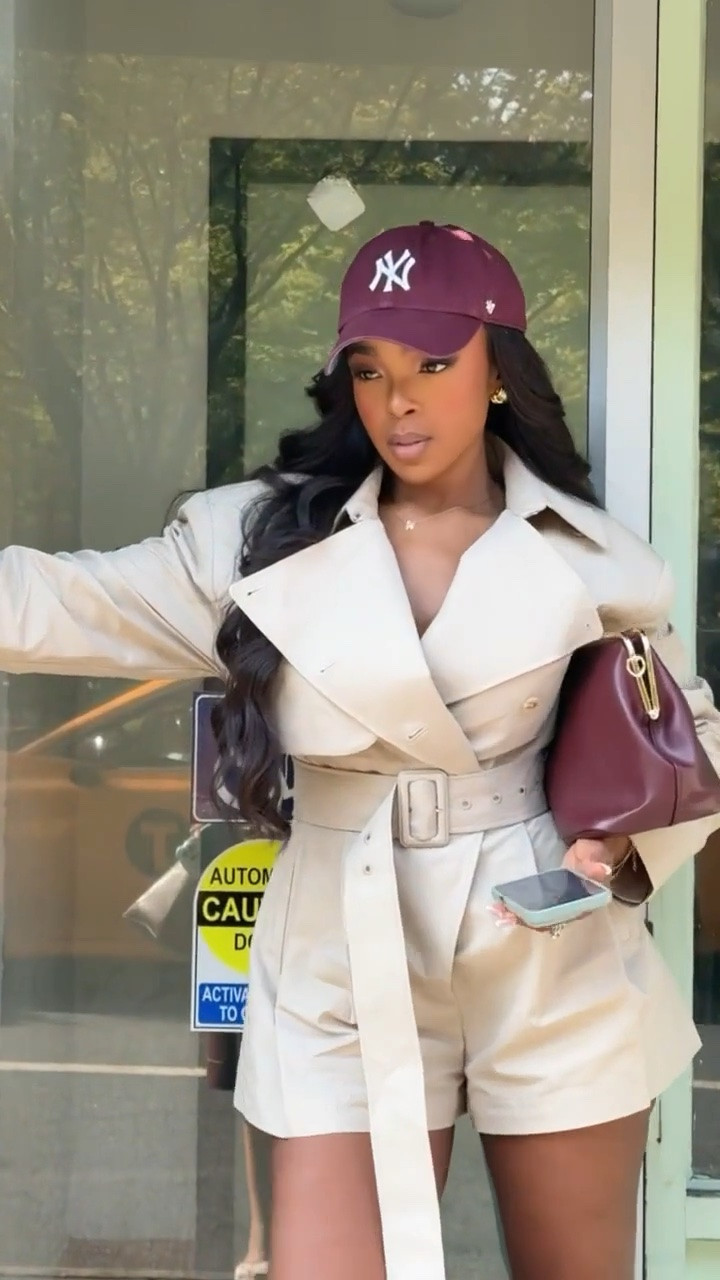 Scroll to shop! ✨ Everything from this look is linked below. 👇🏽    
Wearing: Size Small | 5’4” | 140 lbs  

📲   Download the FREE LTK app & follow me (@kirasfashionfinds) to shop all my daily finds.  #LTKootd #LTKPetite #LTKU
