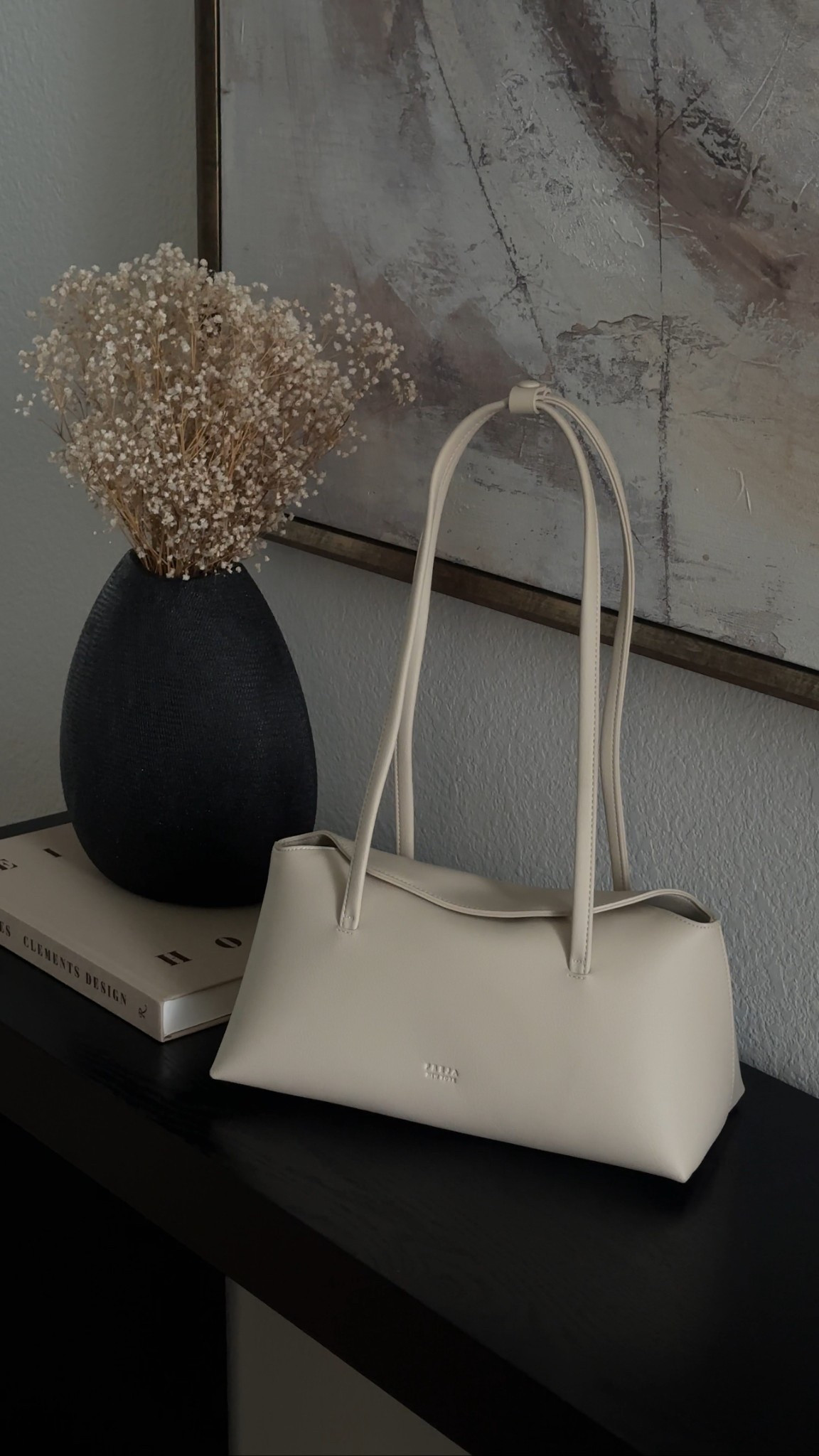 The most perfect every day bag 🤍 love this purse for spring and year round! It’s the perfect size to fit everything but not too big🫶🏻

#LTKItBag #LTKStyleTip