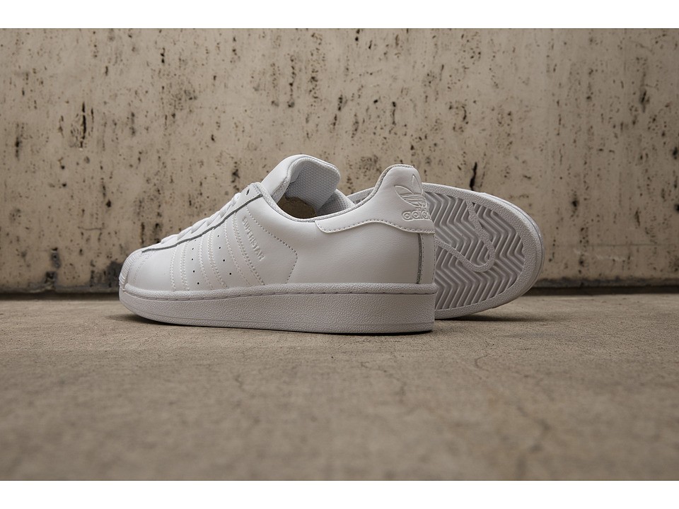 adidas Originals - Superstar 2 (White/White) Classic Shoes | Zappos