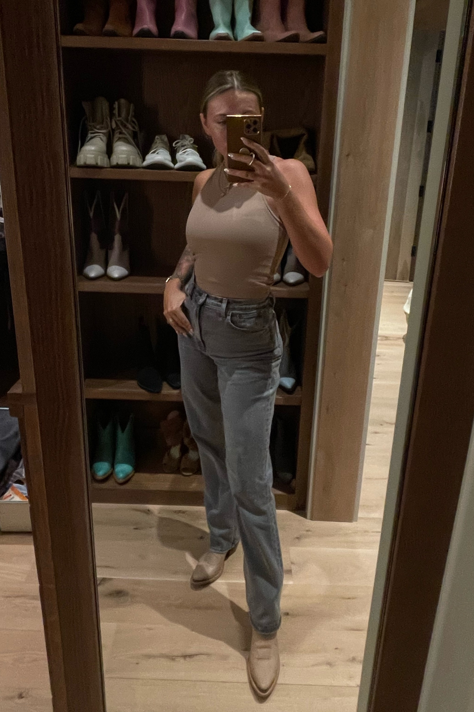 #ootd in a full #abercrombie look 🤍 

#LTKstyletip #LTKsalealert #LTKunder100