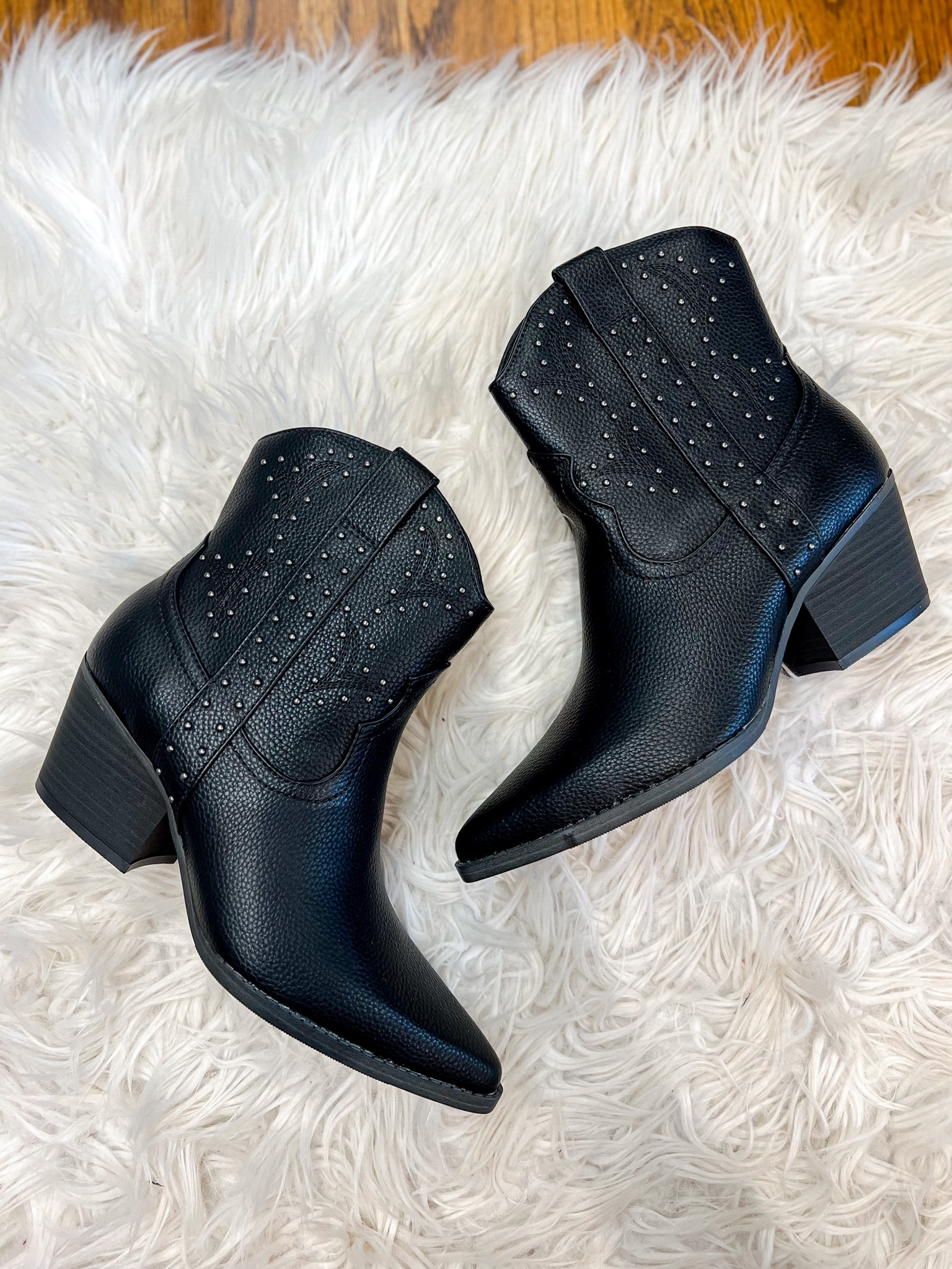 Target western booties run true to size 

#LTKshoecrush