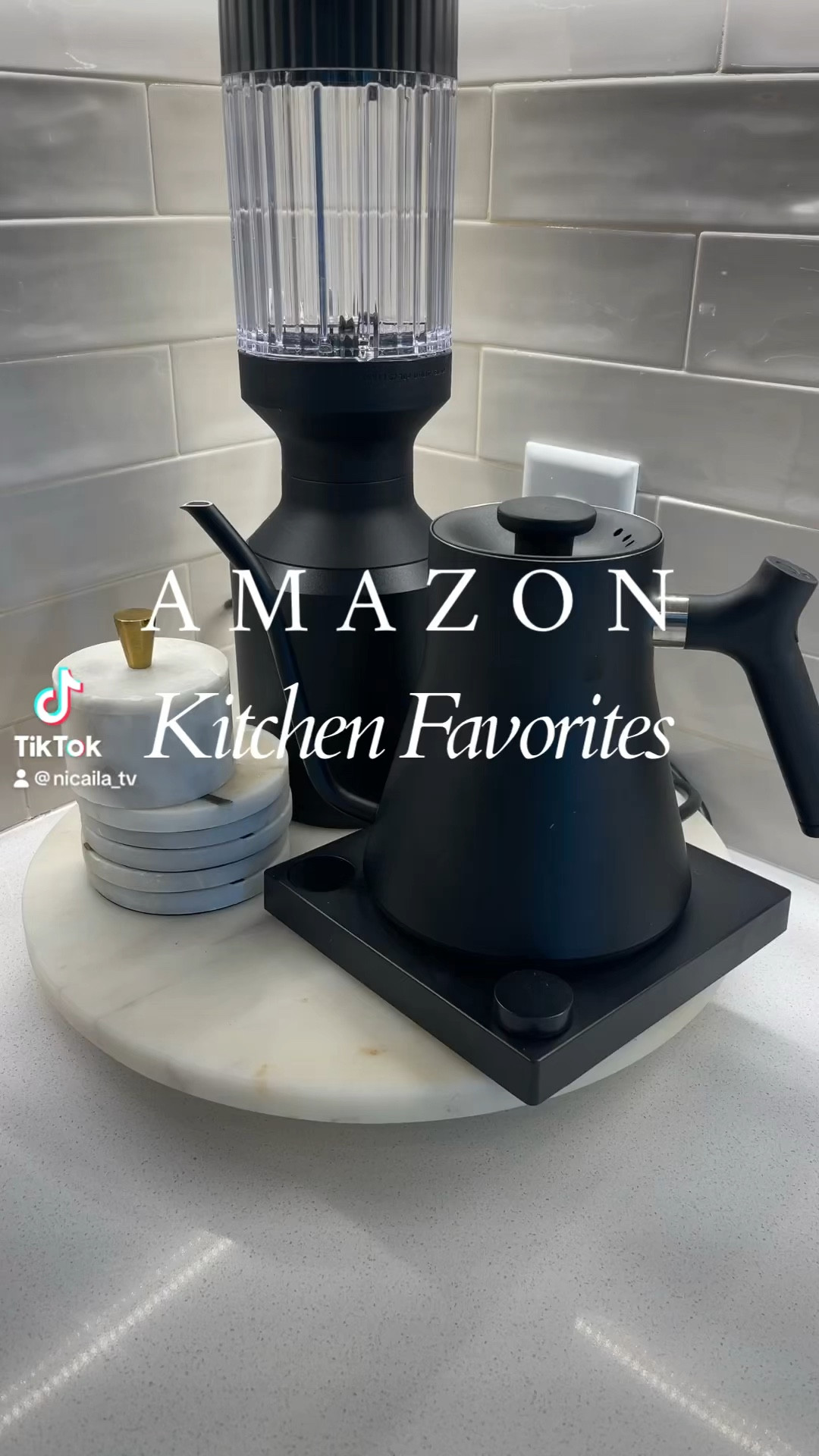 Amazon Kitchen Favorites


#amazonprimeday #amazonprimeday2023 #amazonkitchen #amazonkitchenfinds #amazonkitchengadgets #amazonkitchenfavorites #amazonkitchenmusthaves #amazonmusthaves #amazonfavorites #amazonkinds #amazonkitchenproducts 

#LTKxPrimeDay #LTKFind #LTKhome