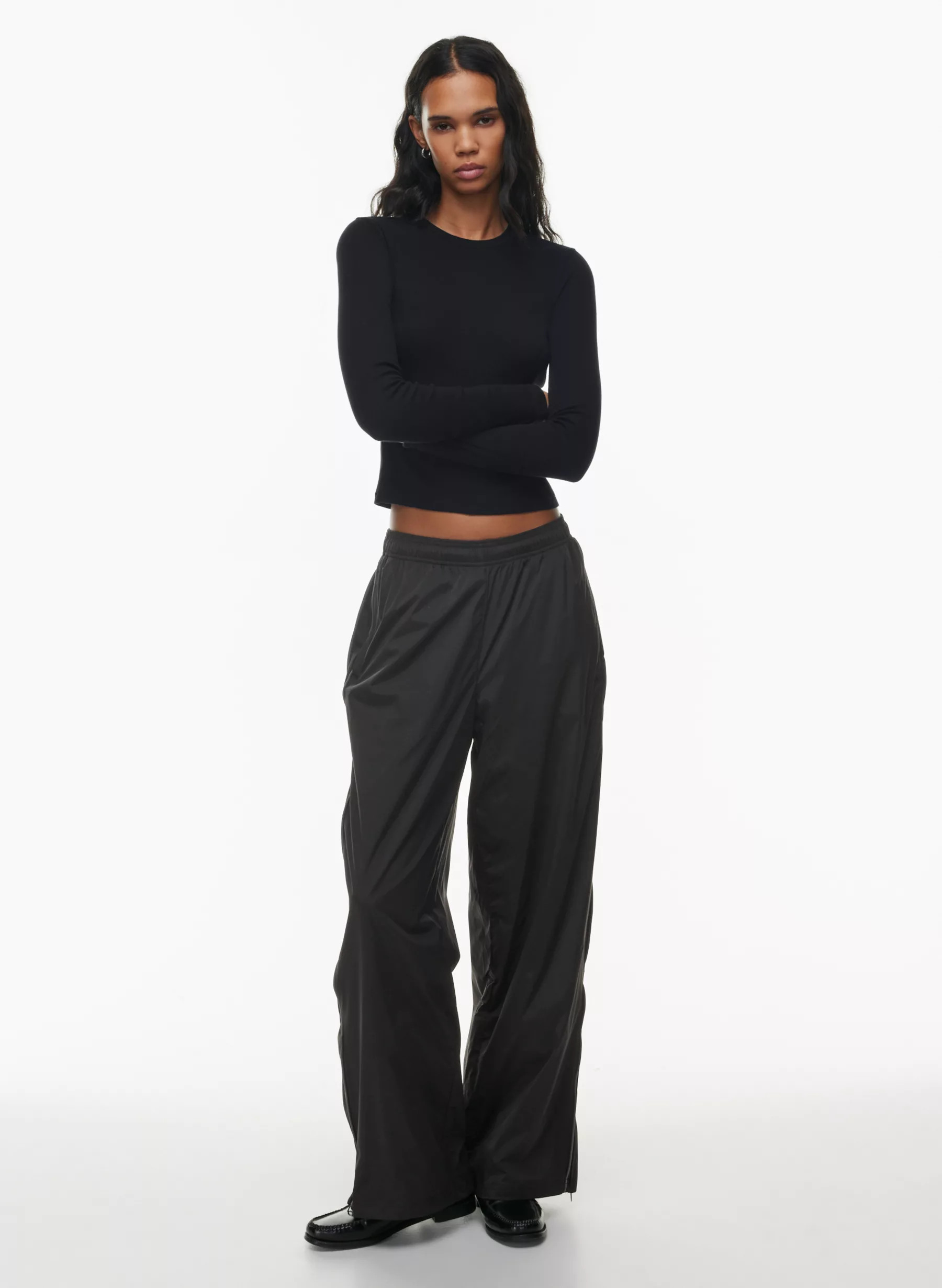 HOMESTRETCH™ CREW LONGSLEEVE | Aritzia