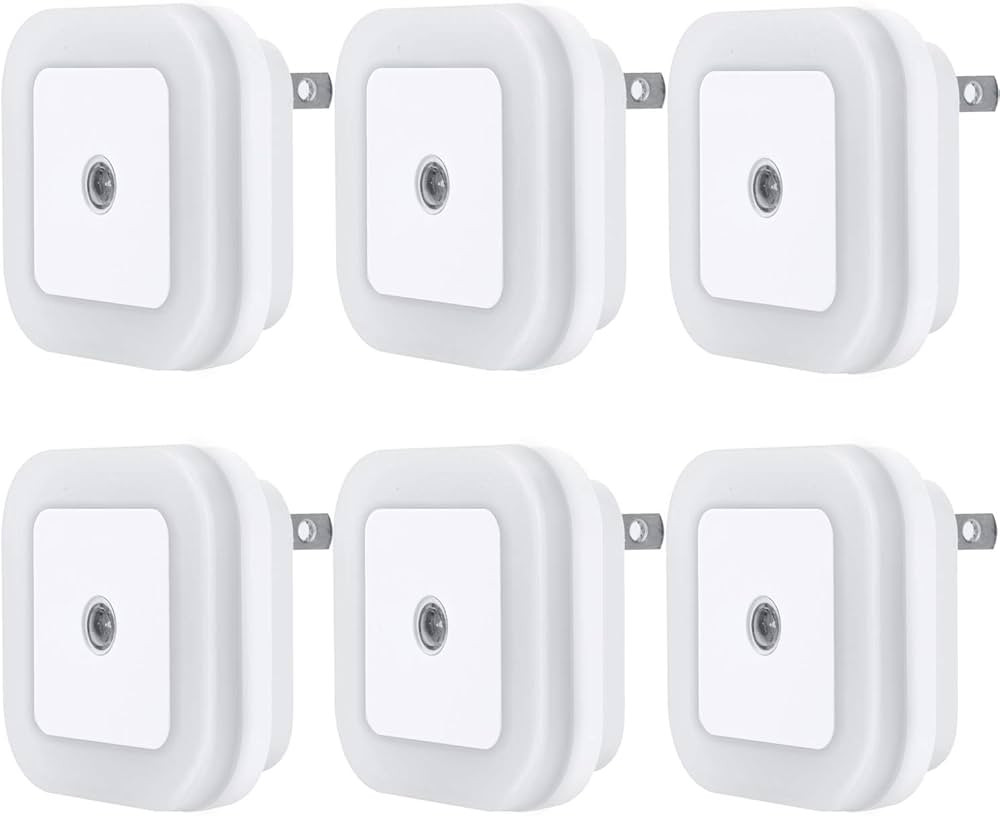 Uigos LED Night Light Lamp with Smart Sensor Dusk to Dawn Sensor, Daylight White, 0.5W Plug-in, 6... | Amazon (US)