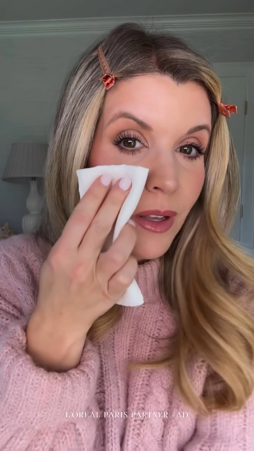 #LOrealParisPartner #ad Big man on campus energy 💪✨ Same ride-or-die setting spray… just supersized. As a makeup artist, I don’t leave the house (or my kit) without @lorealparis Infallible Setting Spray — now in the XL size because more makeup = more commitment.Clients ✔️ long days ✔️ real life ✔️Grab it at @target and thank me later.

#Target #TargetPartner #LOrealParisMakeup #LOrealParisCosmetics
@Target @targetstyle
@shop.ltk #liketkit

#LTKOver40 #LTKgrwm #LTKBeauty