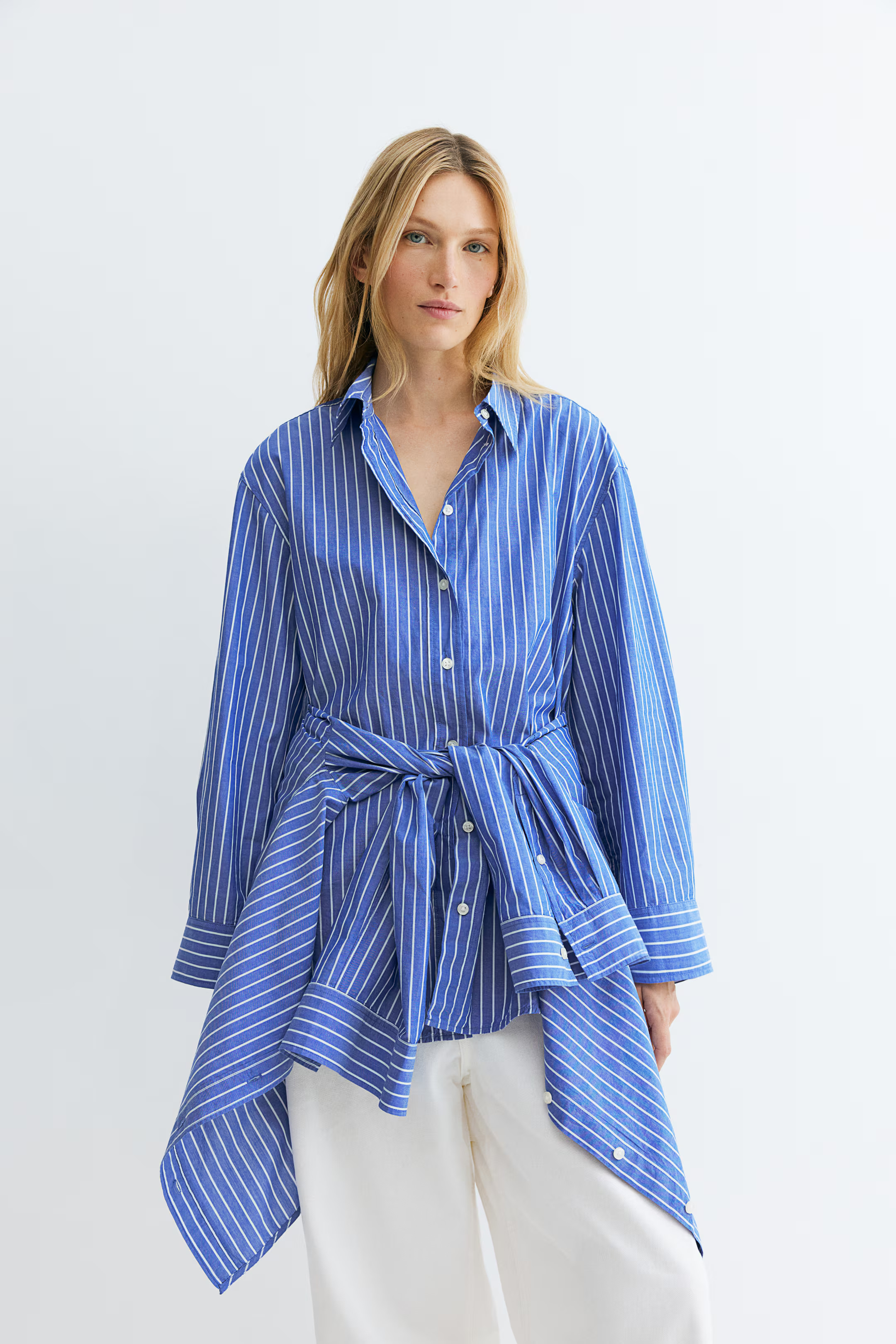 Loose-fit cotton shirt | H&M (UK, MY, IN, SG, PH, TW, HK)