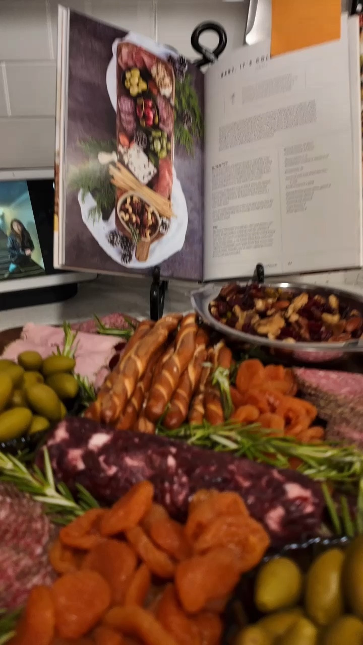 Cookbook review ➡️ On Board

#LTKhome