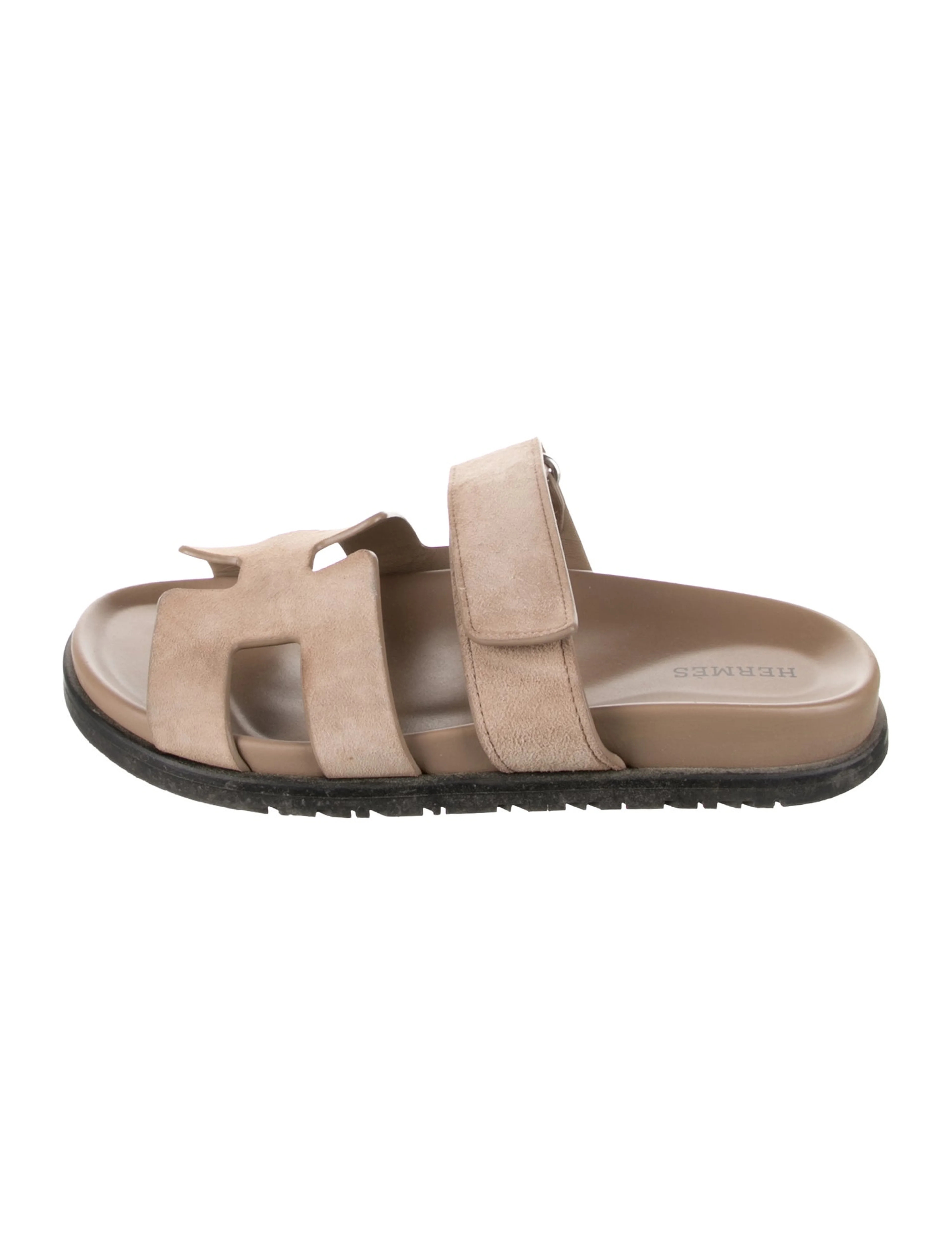 2025 Chypre Slides | The RealReal