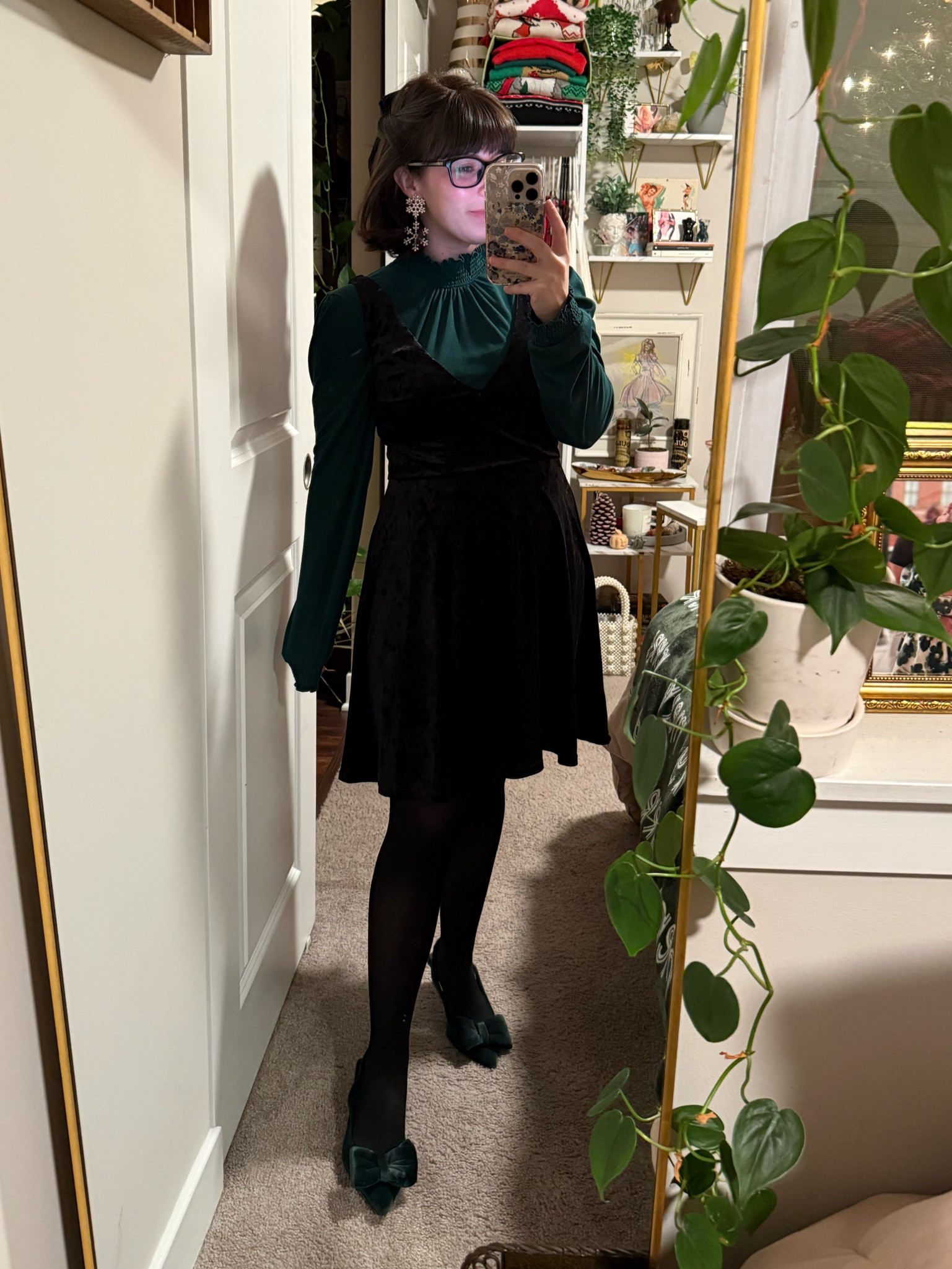 A fun night out look for the holiday season! 

#LTKStyleTip #LTKHoliday #LTKSeasonal