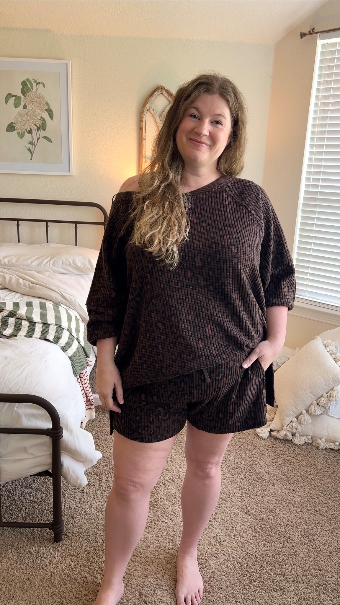 Sale alert! I love this dark leopard print sweatshirt. It is so soft and comfortable! 

#LTKFindsUnder50 #LTKPlusSize #LTKSaleAlert