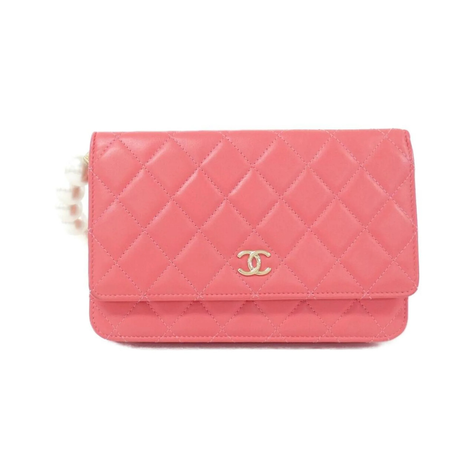 Chanel Artificial ivory Leather Chain/Shoulder Wallet (Pre-Owned) | Shop Simon