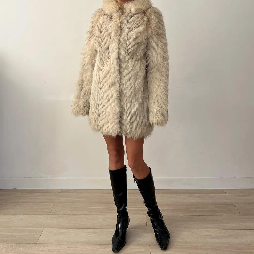 Vintage Authentic Silver Polar Saga Fox Fur Coat / Mid Length / off White Grey Real Natural Genui... | Etsy (US)