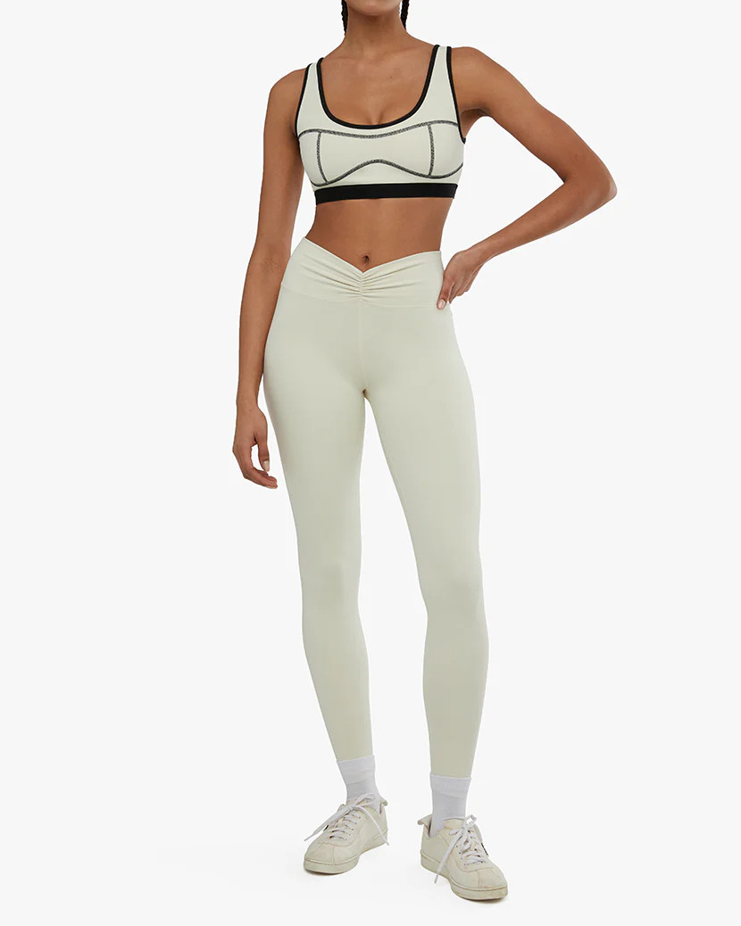 Ruched V-legging | We Wore What