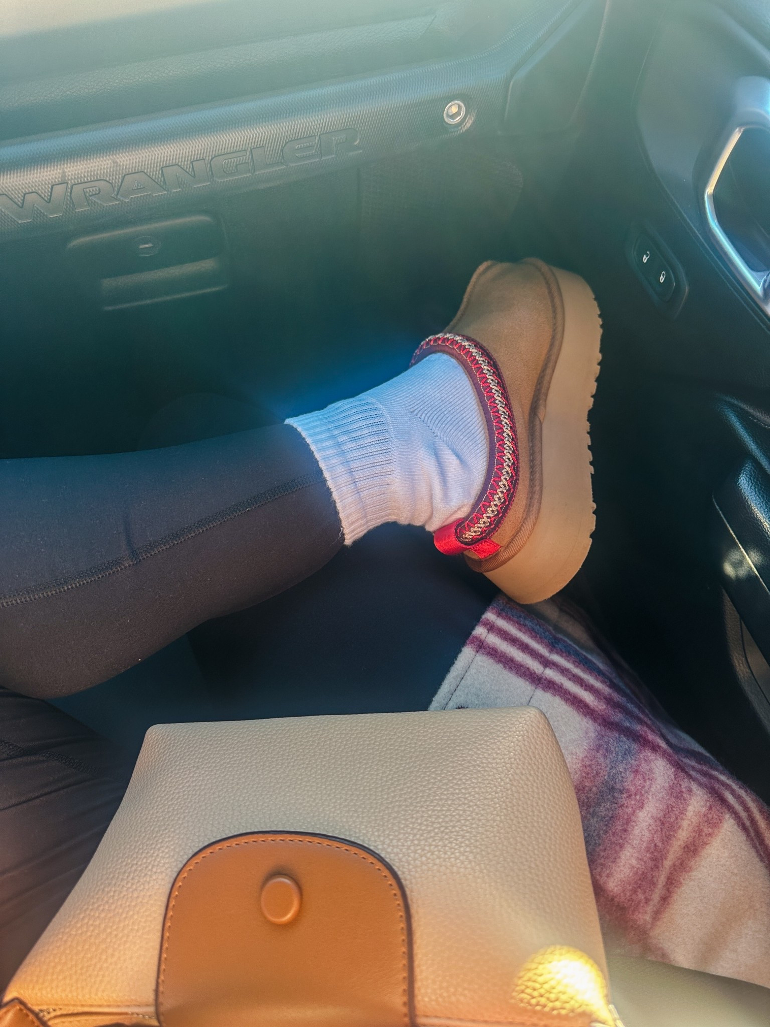 Some of my year-over-year fall must haves! My UGG tazz slippers and this cute, buttery soft crossbody that’s a lovely fall-hued longchamp dupe. Holds everything I need, including my phone, power bank, sunglasses, wallet, lippie, sunglasses, and more!

#LTKShoeCrush #LTKFindsUnder50 #LTKSeasonal