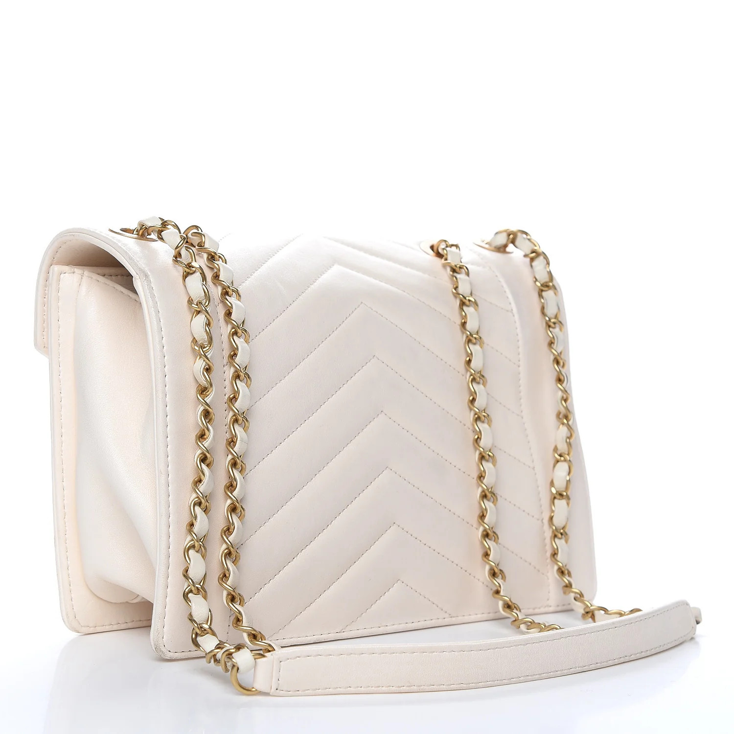 Lambskin Reversed Chevron Quilted Flap White | FASHIONPHILE (US)