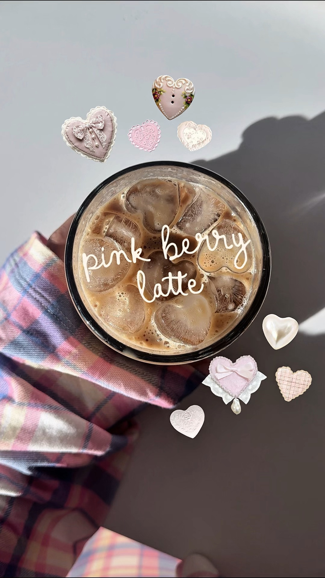 morning coffee must-haves☕️ ‪‪❤︎‬

#LTKmorningroutine #LTKValentine #LTKdayinmylife