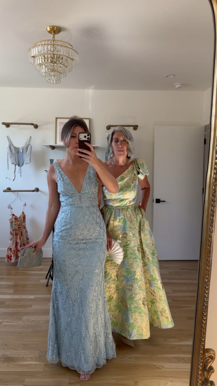 Mom and me mac duggal wedding guest and formal event dresses  

Mac Duggal: Emerson10
vici:emerson30
electric picks: emerson20
divi: emerson15

Wearing my usual smalls/2 
Mom wears a medium/6

Wedding guest
Formal event
Black tie
Floral
Metallic
Pleated
Mother of the bride
Special occasion 

#LTKootd #LTKSeasonal #LTKWedding