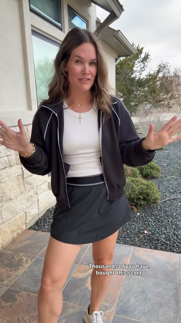 The best Alo Yoga dupe and it’s under $15 🤍 Built-in shorts, sporty striped detail, and so easy for sports games, errands, and everyday mom life. 

 

#LTKmomlife #LTKselfcare #LTKSeasonal