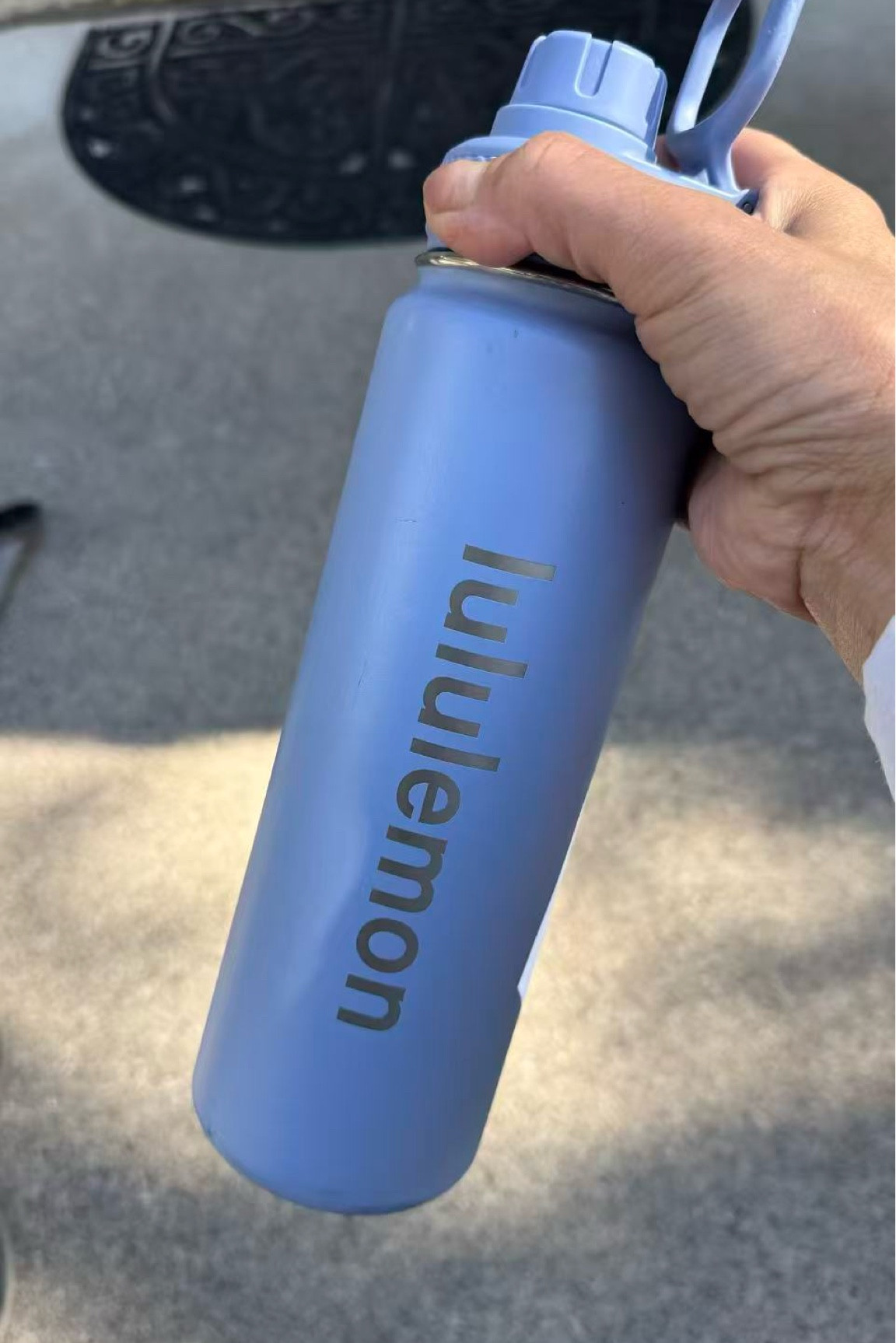 Lululemon water bottle on salee

#LTKfitness #LTKfamily