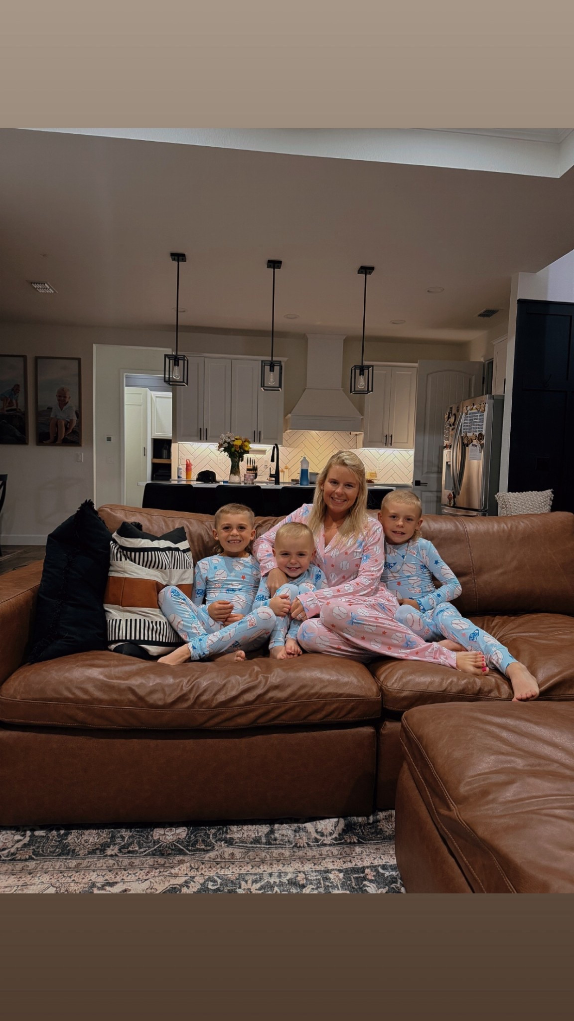 I’m wearing a small, I could’ve sized down! Luke & Brody are wearing a 7/8 and bray bray is wearing a 4/5