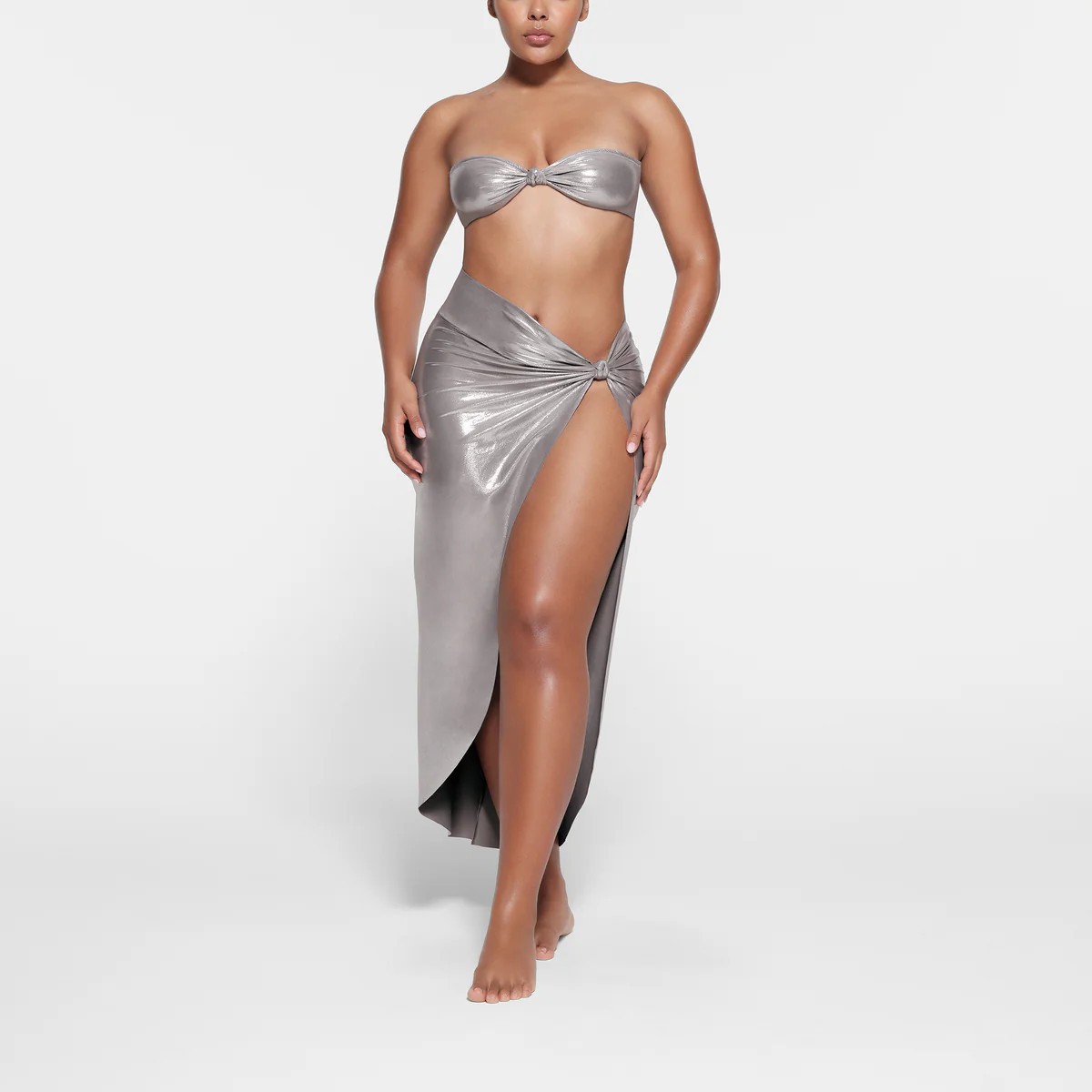 KNOTTED BANDEAU BIKINI TOP | SKIMS (US)