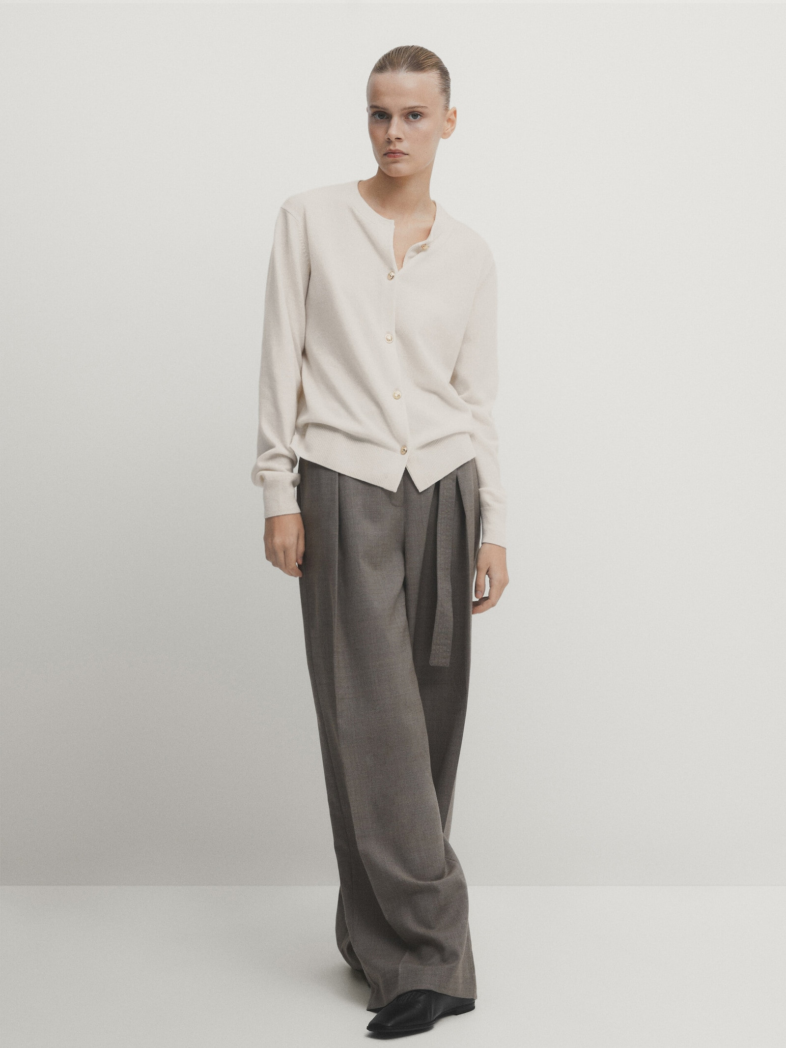 Wool blend cardigan with buttons | Massimo Dutti UK